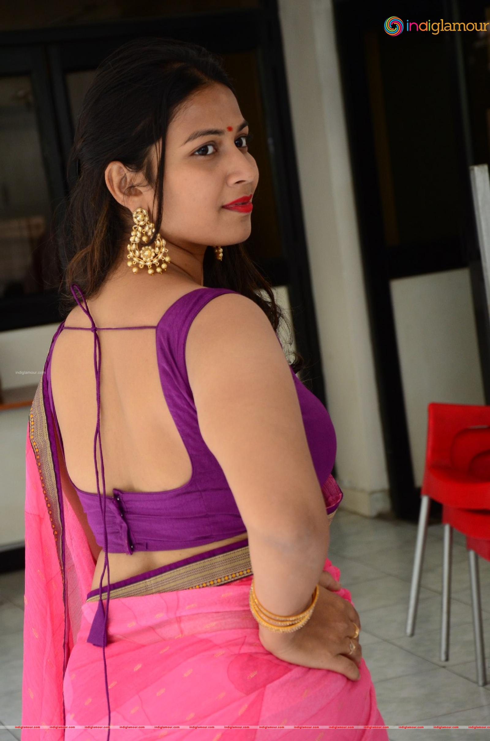 Inaya Sultana Actress hd photo