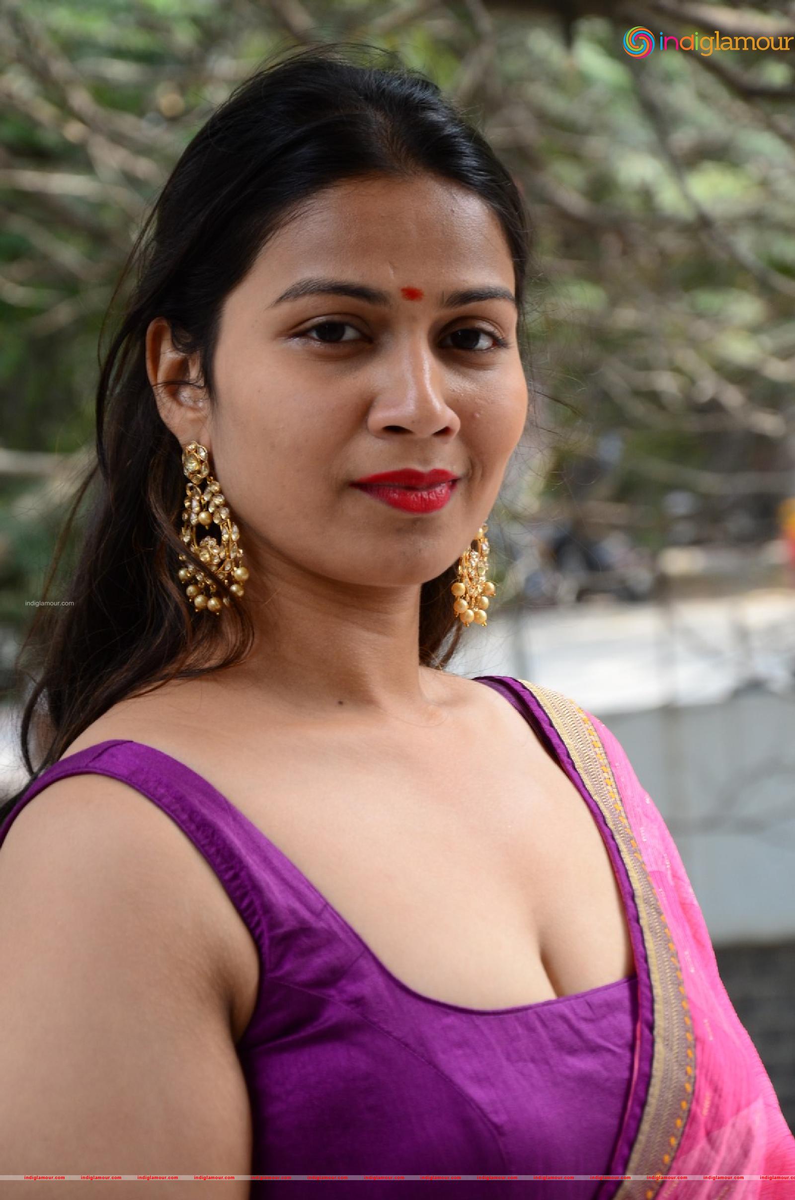 Inaya Sultana Actress hd photo