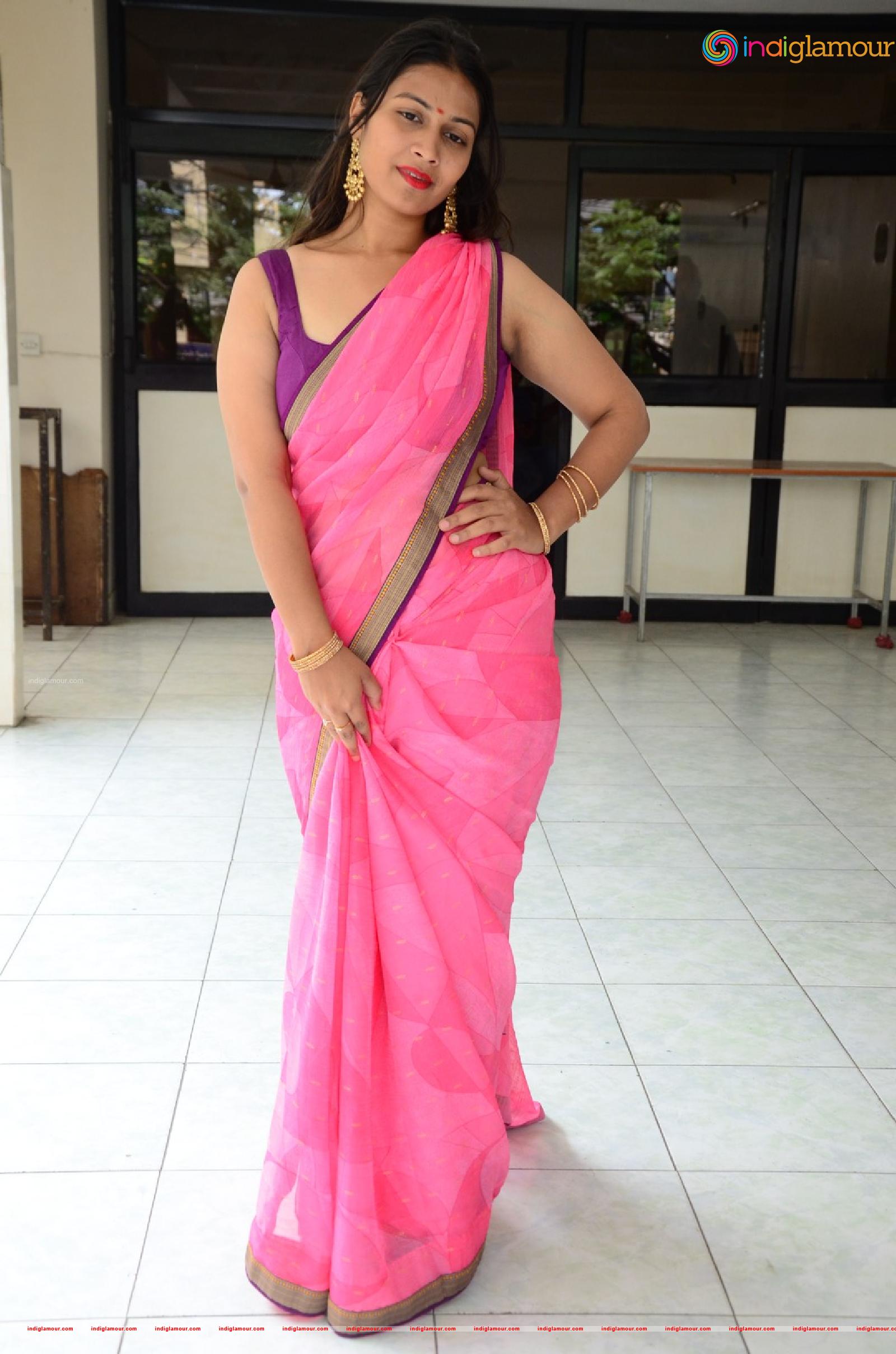 Inaya Sultana Actress hd photo