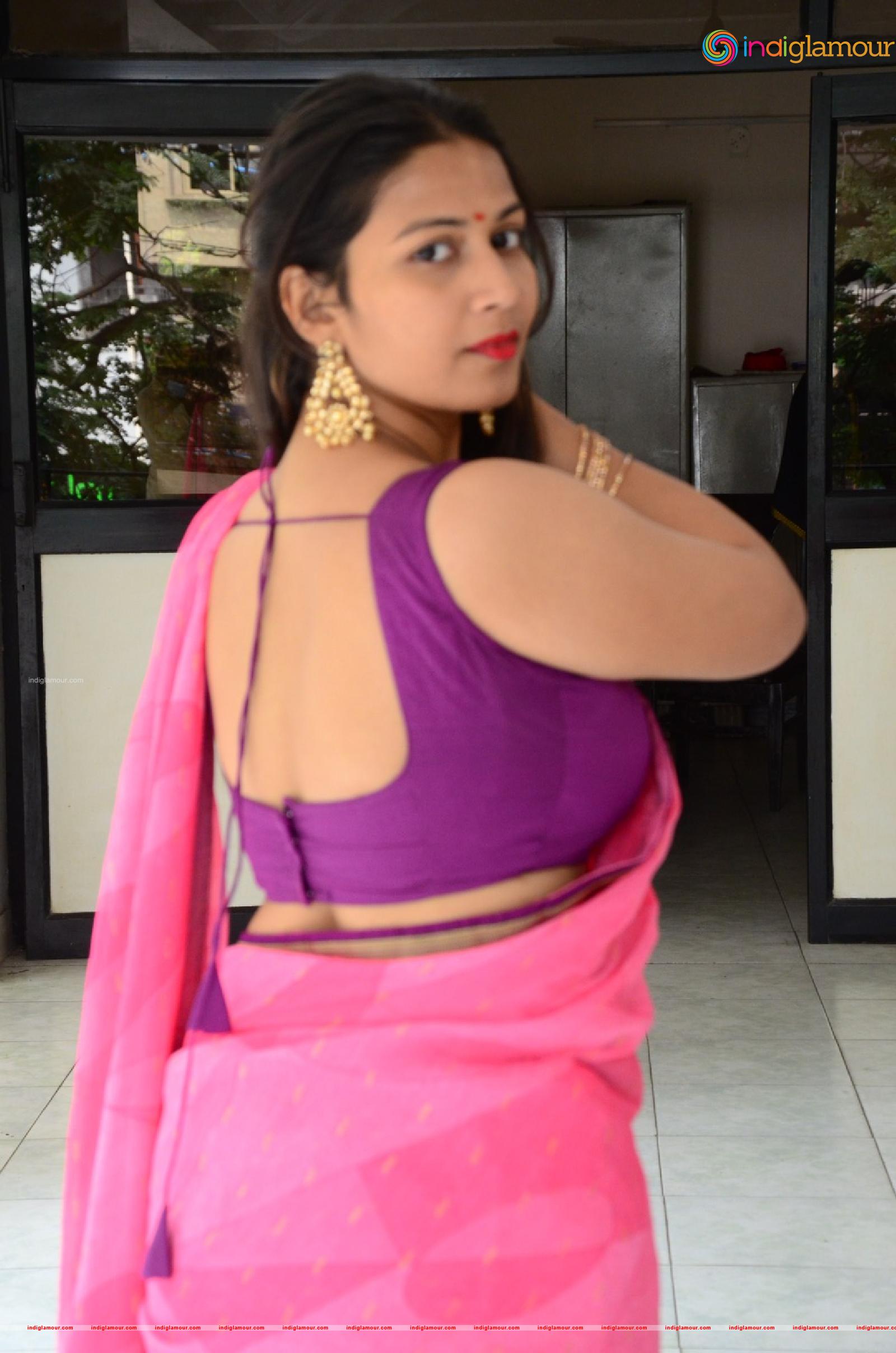 Inaya Sultana Actress hd photo
