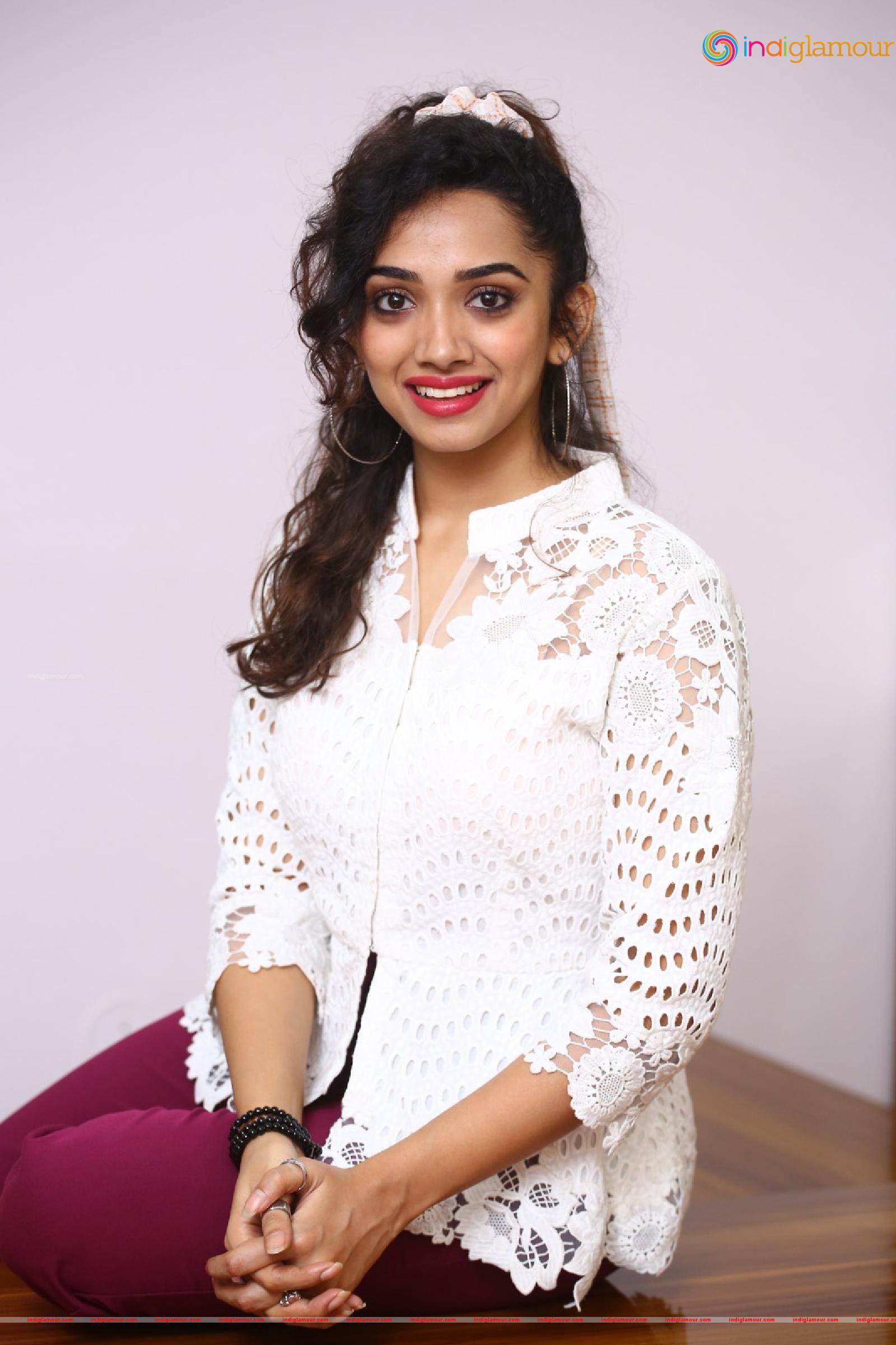 Saanve Megghana Actress hd photo