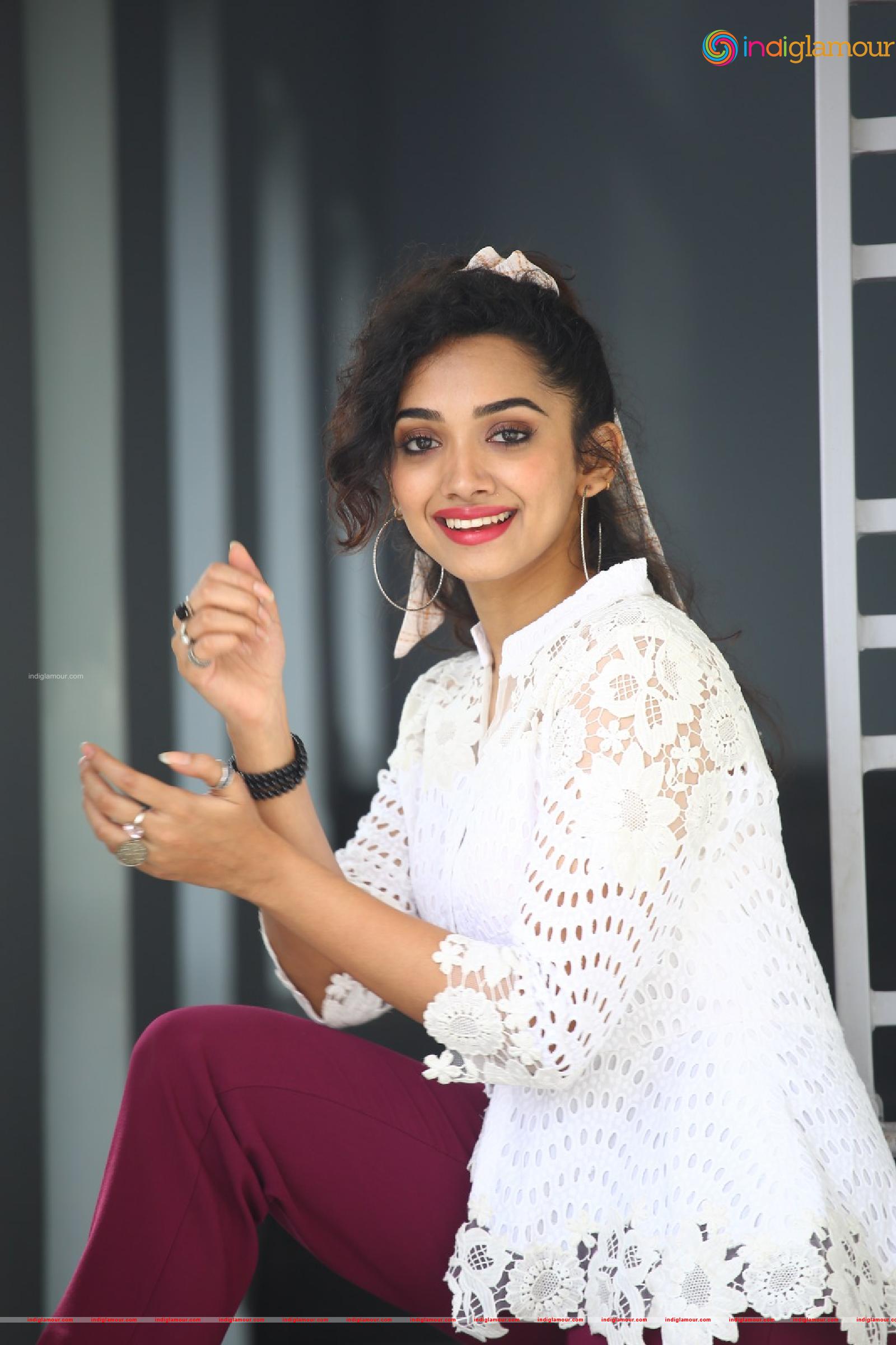 Saanve Megghana Actress hd photo