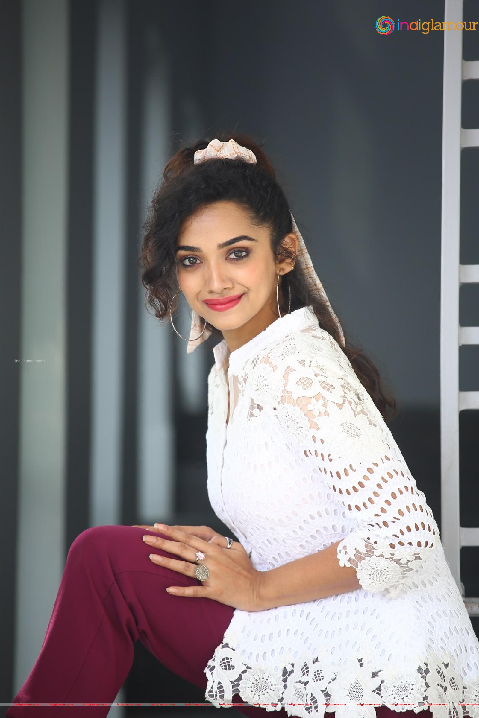 Saanve Megghana Actress hd photo