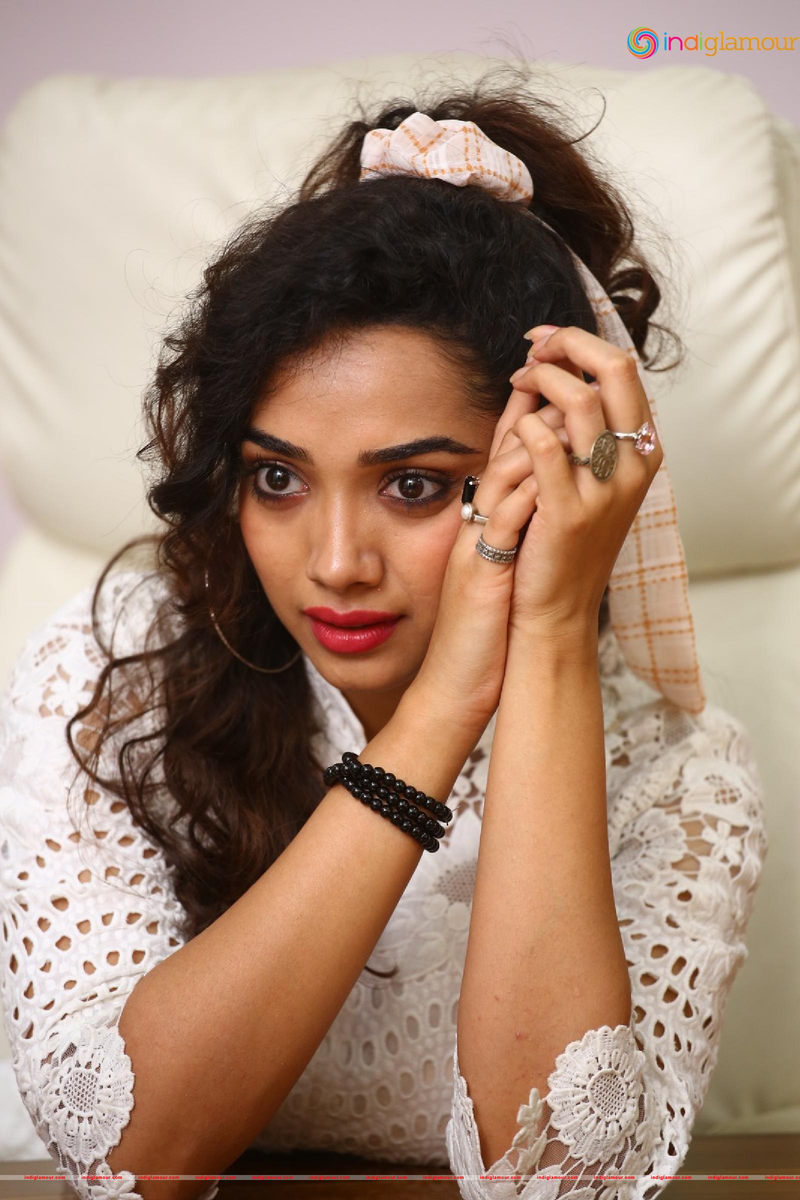 Saanve Megghana Actress hd photo