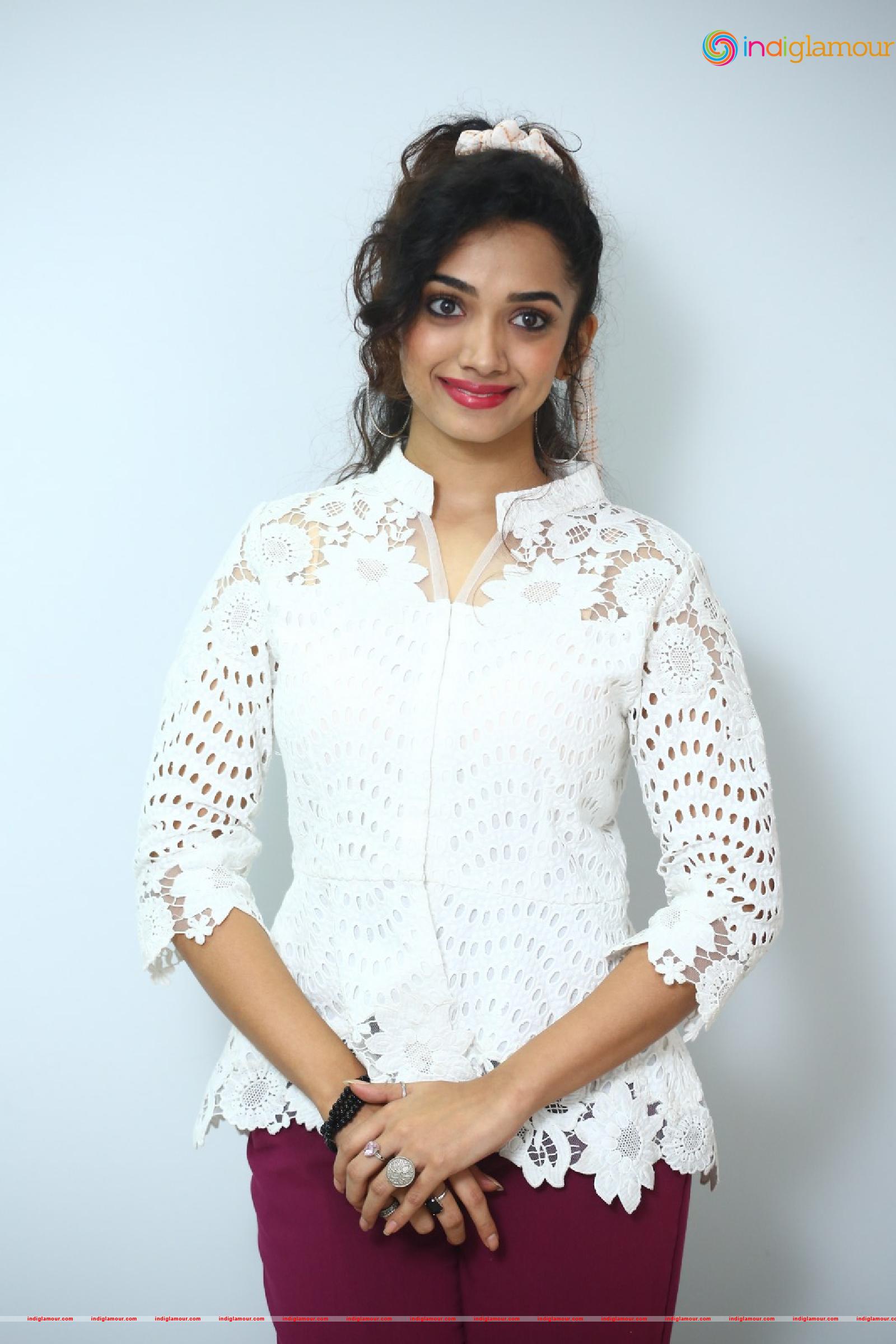 Saanve Megghana Actress hd photo