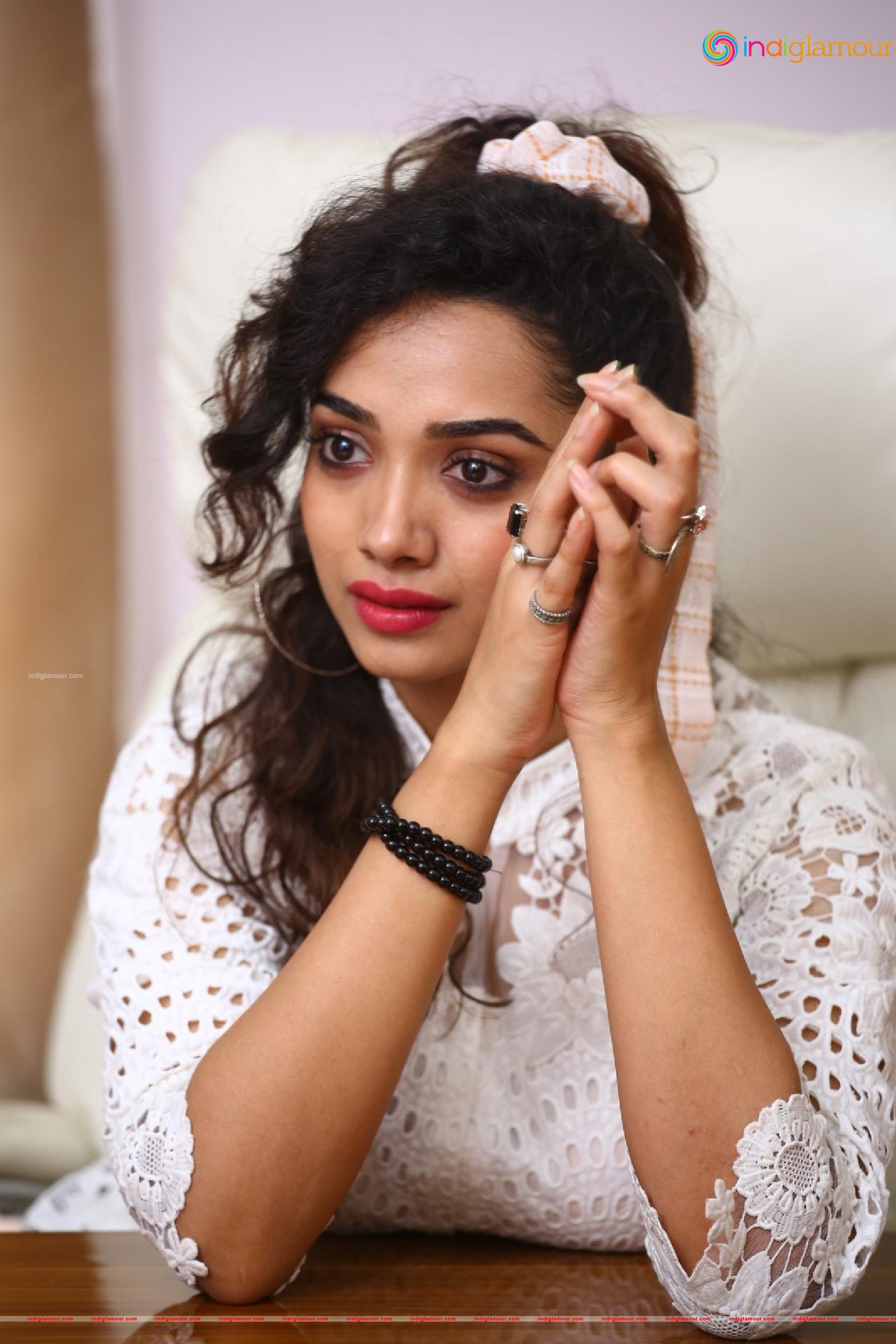 Saanve Megghana Actress hd photo