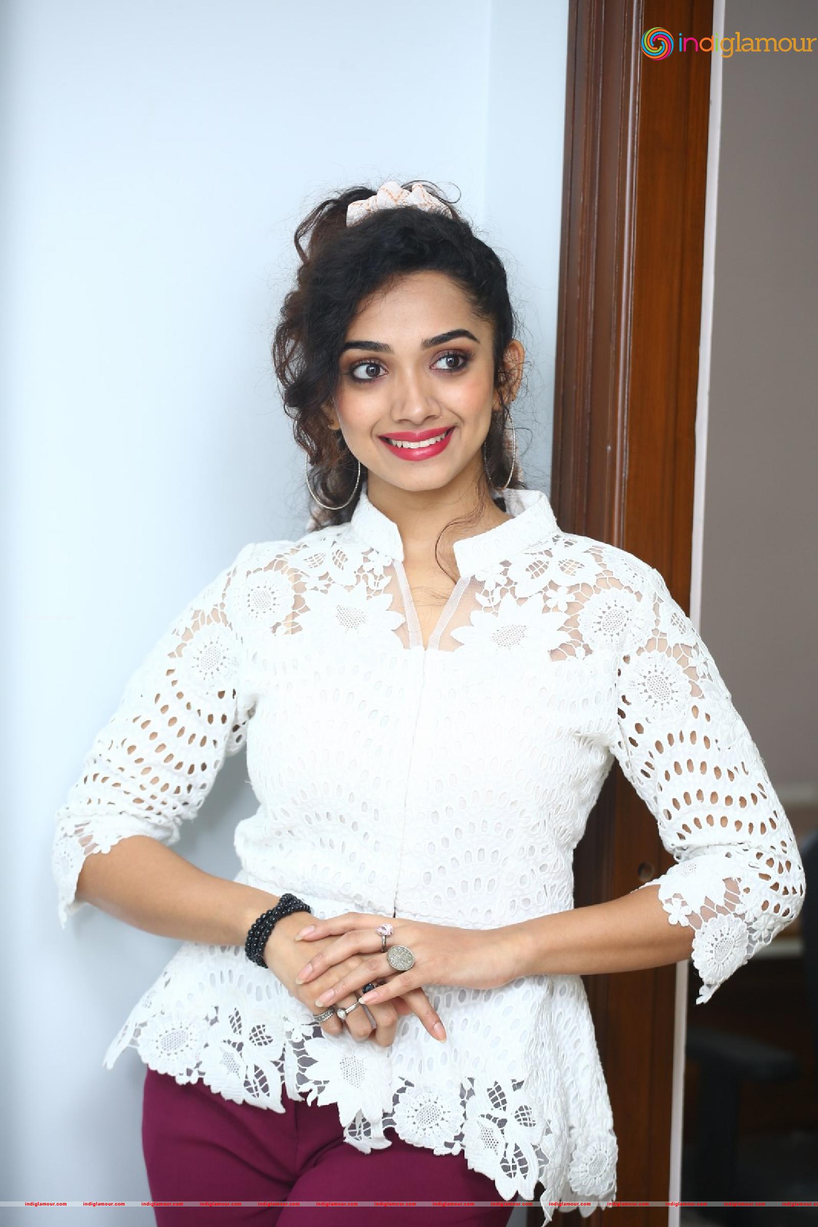 Saanve Megghana Actress hd photo