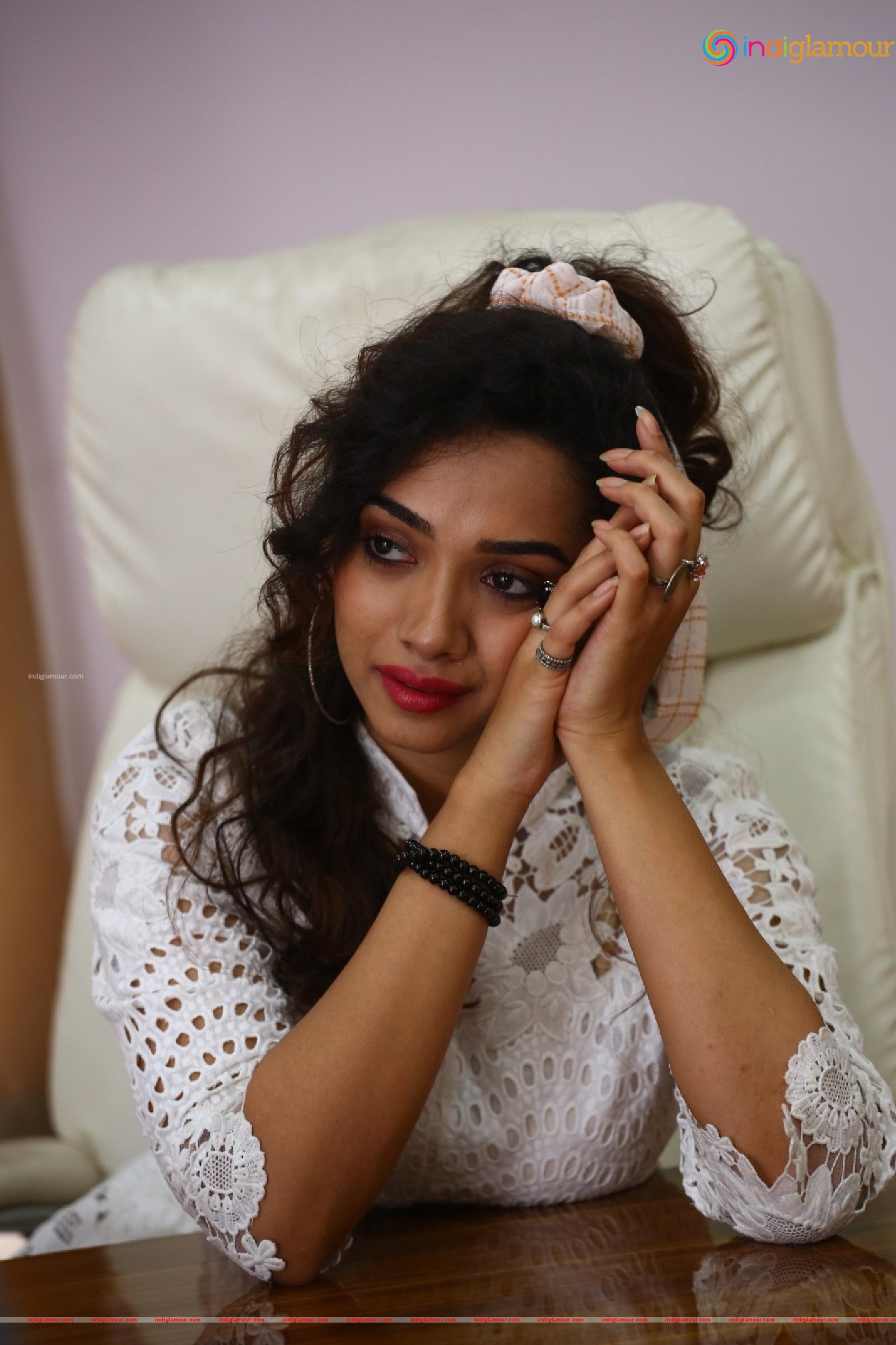 Saanve Megghana Actress hd photo