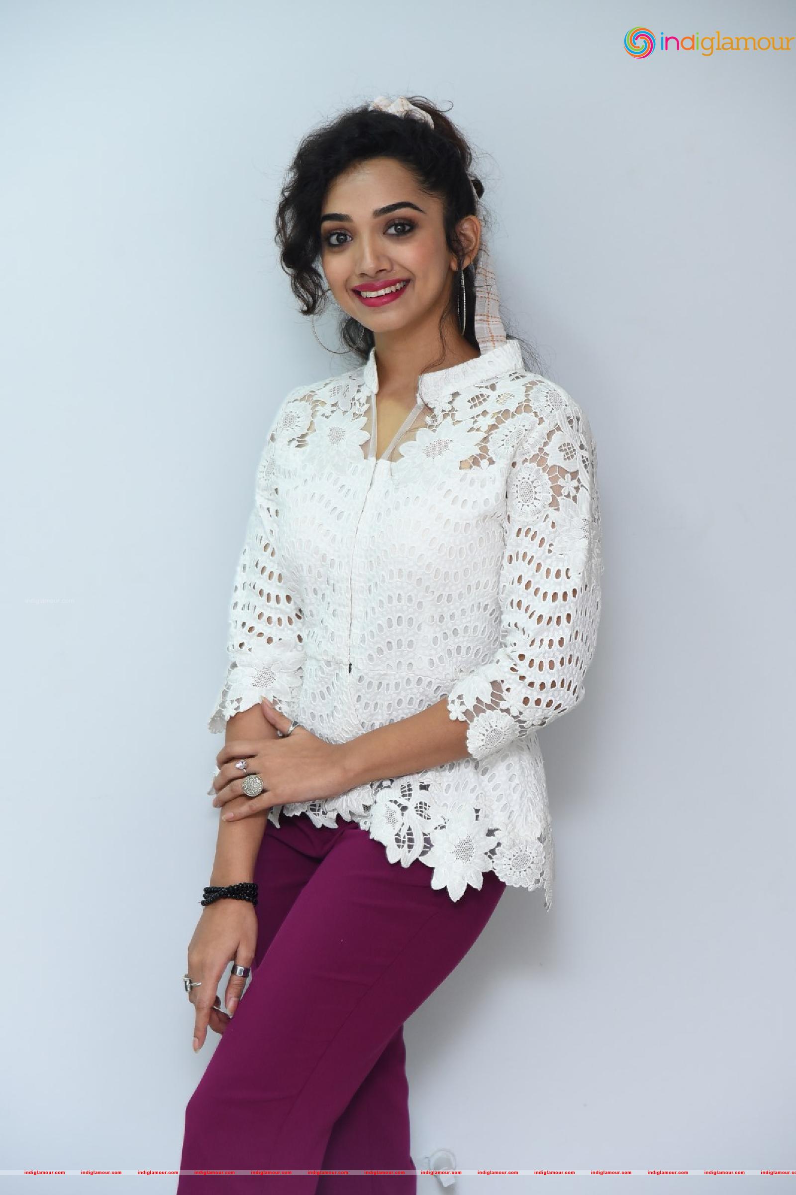 Saanve Megghana Actress hd photo