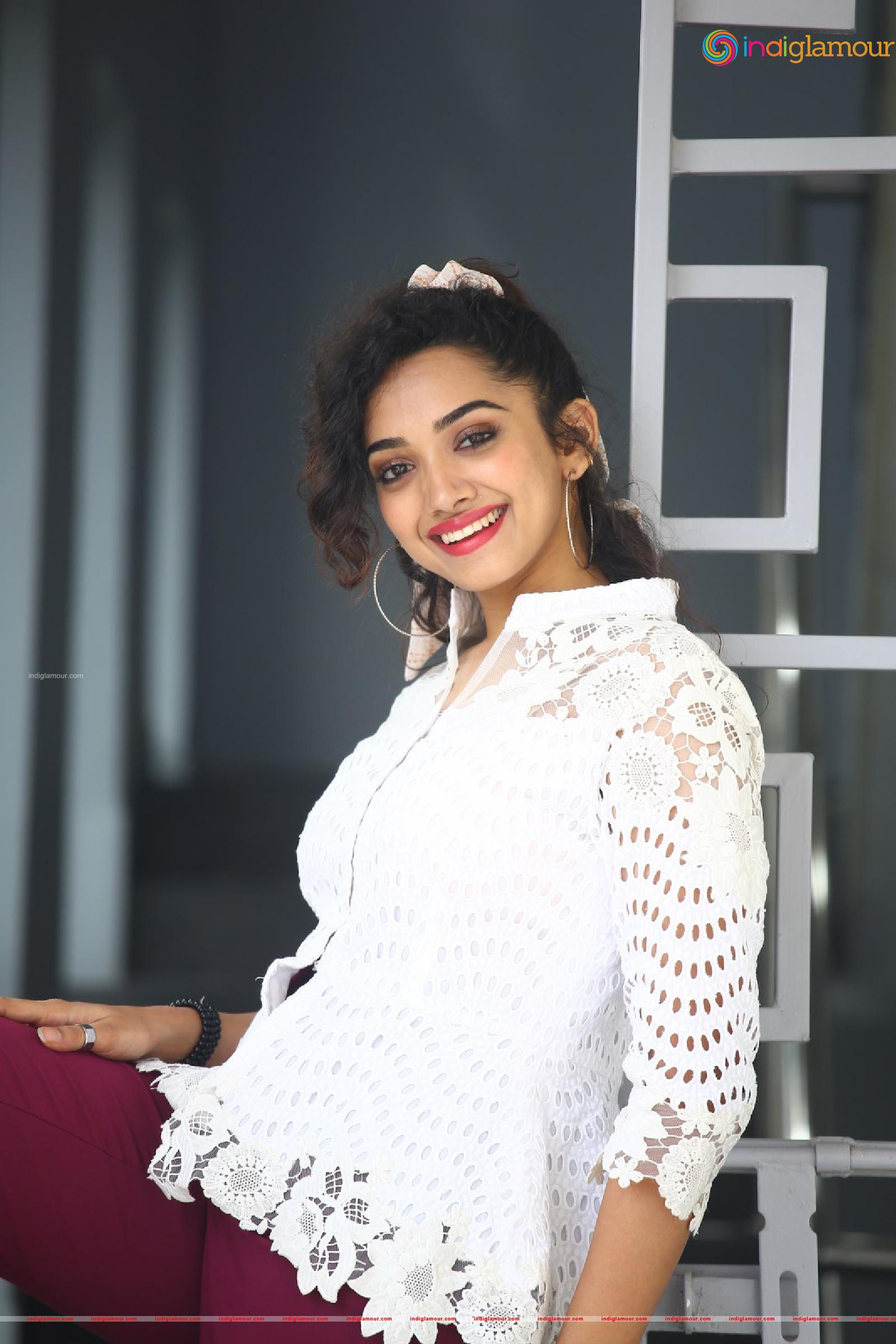 Saanve Megghana Actress hd photo