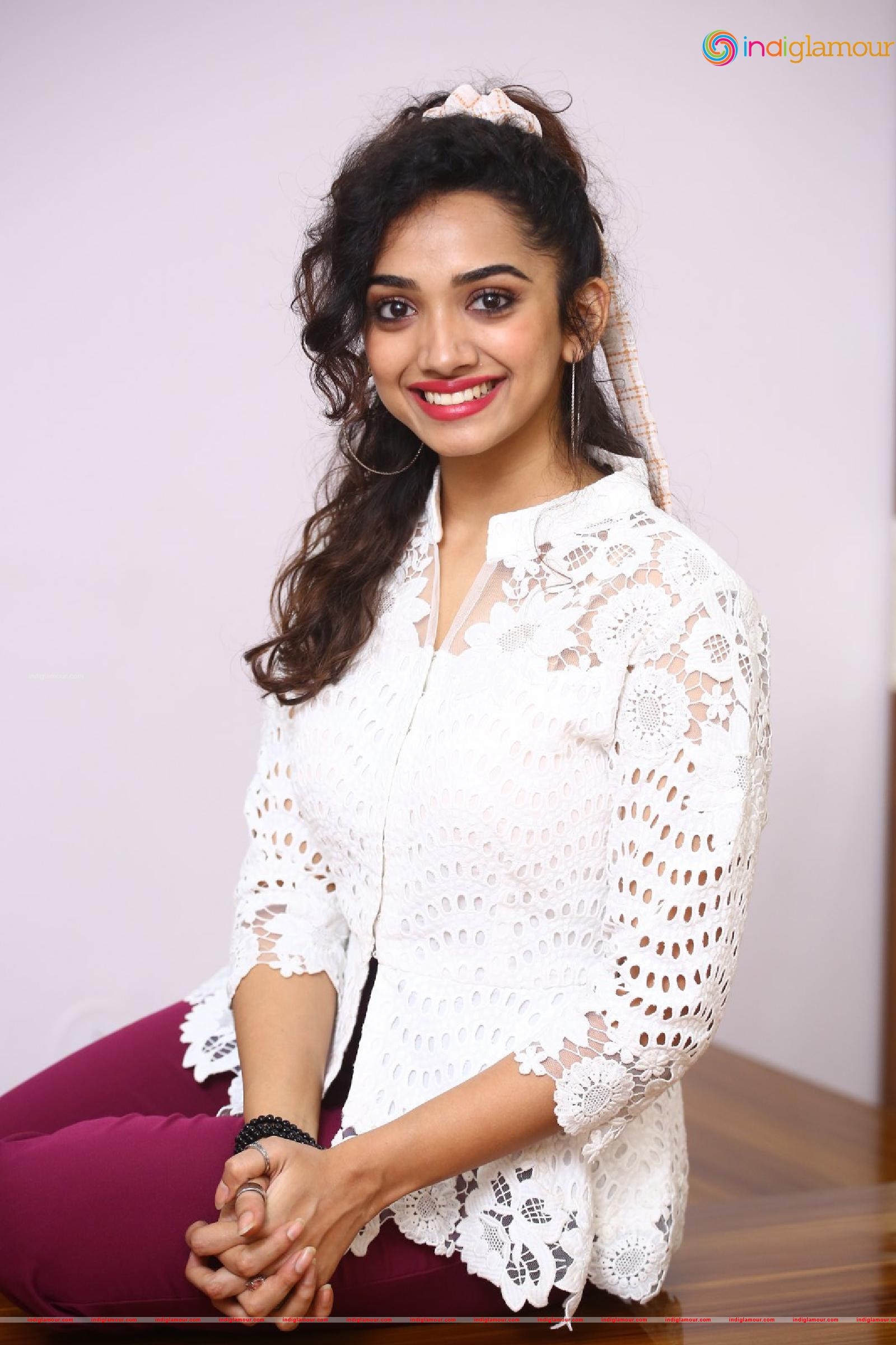 Saanve Megghana Actress hd photo