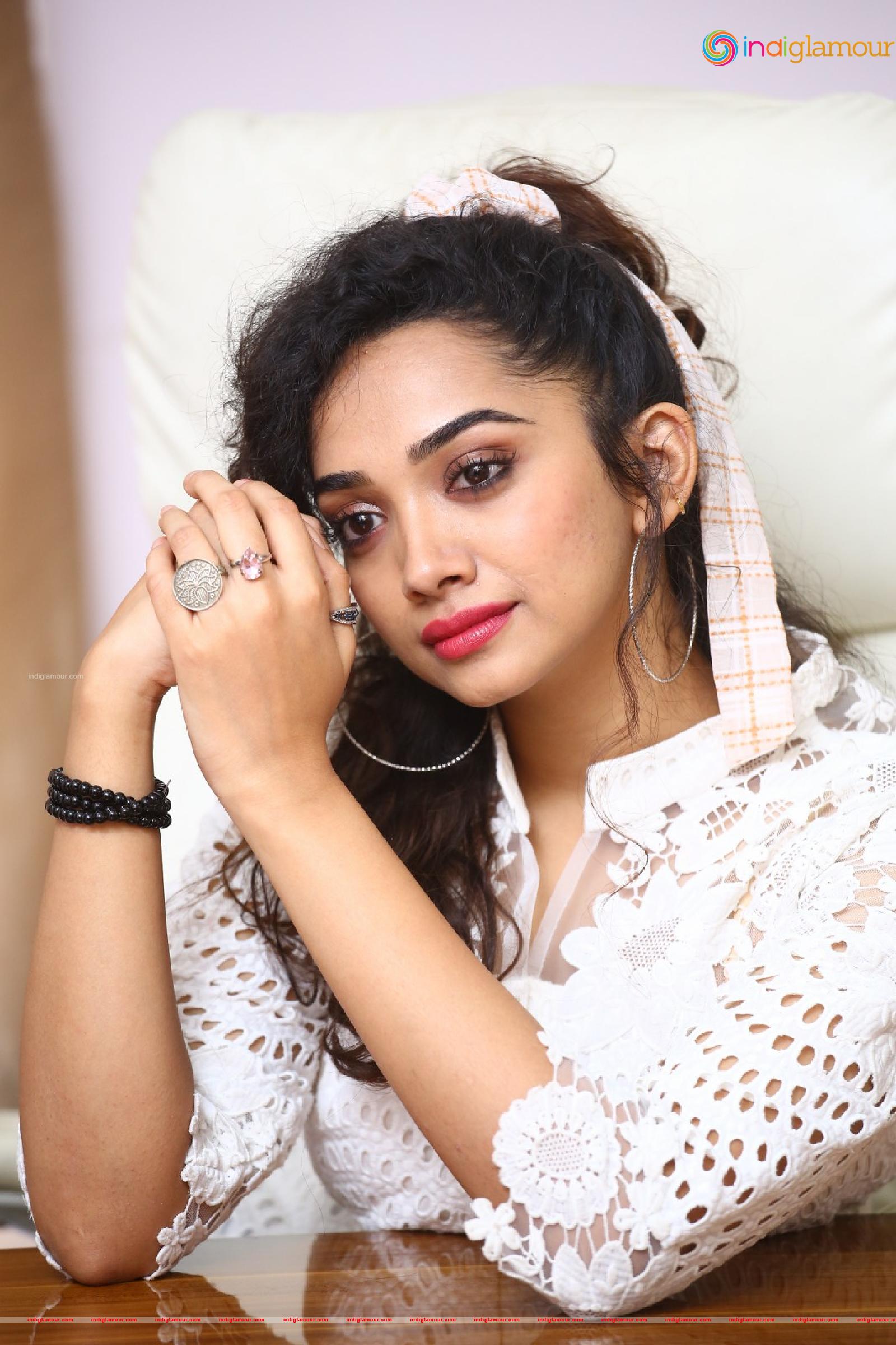 Saanve Megghana Actress hd photo