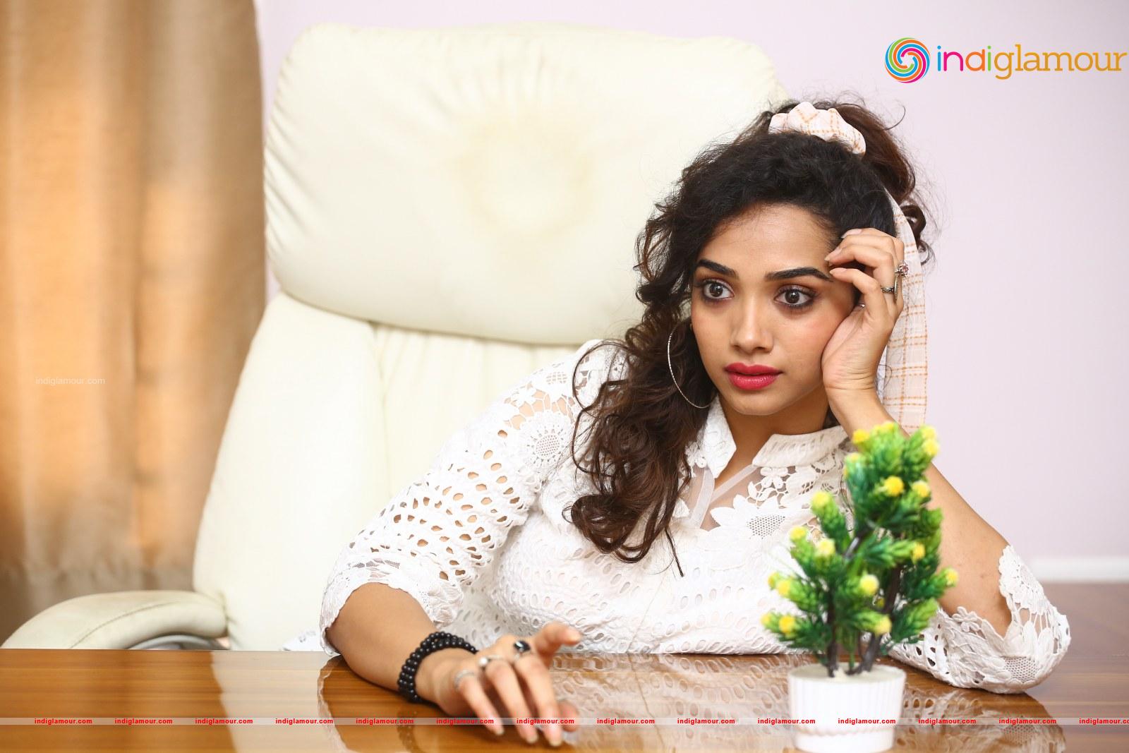 Saanve Megghana Actress hd photo