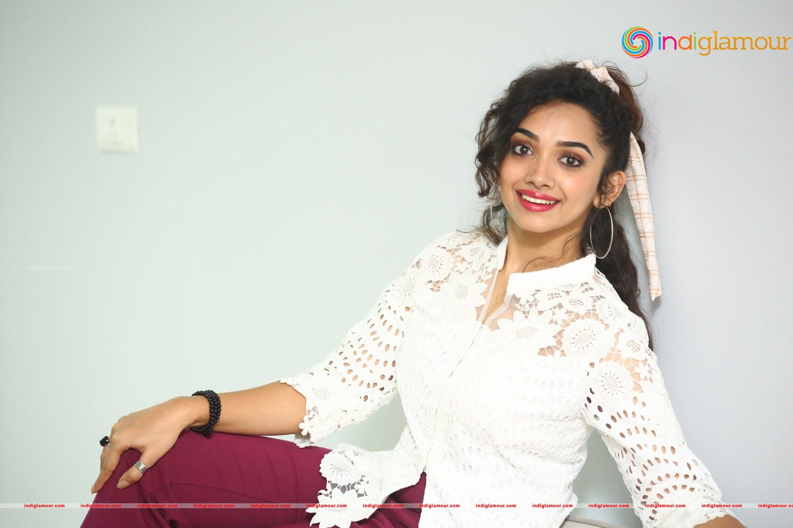 Saanve Megghana Actress hd photo