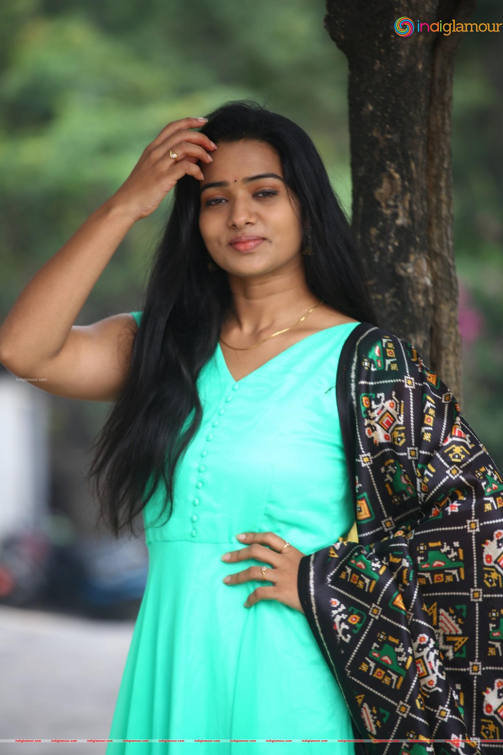 Rekha Nirosha Actress hd photo