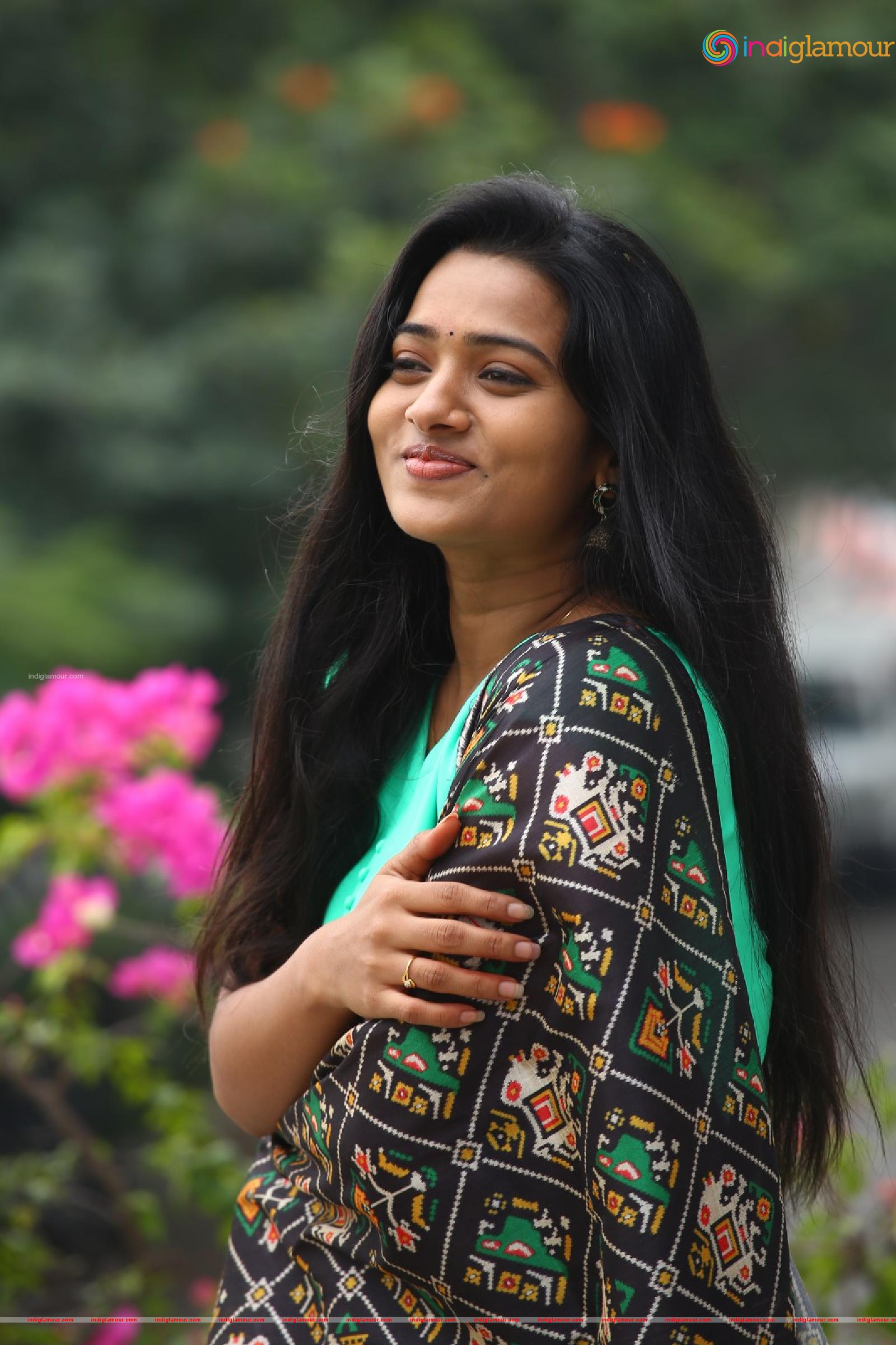 Rekha Nirosha Actress hd photo