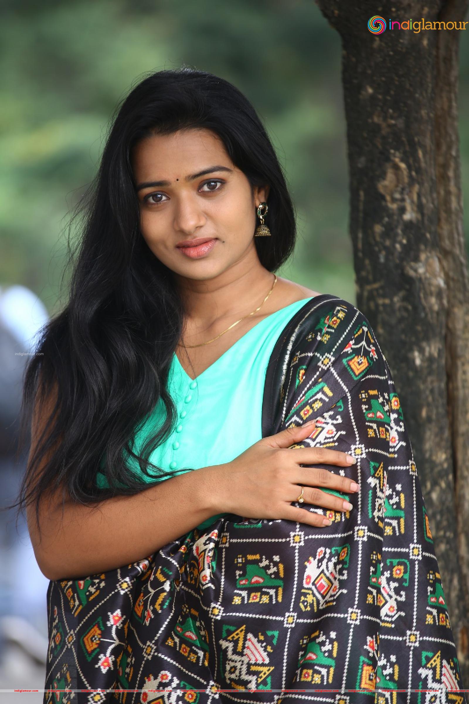 Rekha Nirosha Actress hd photo