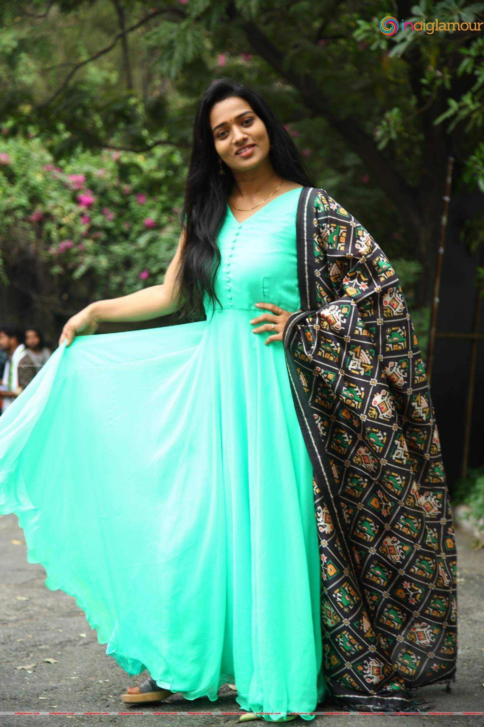 Rekha Nirosha Actress hd photo