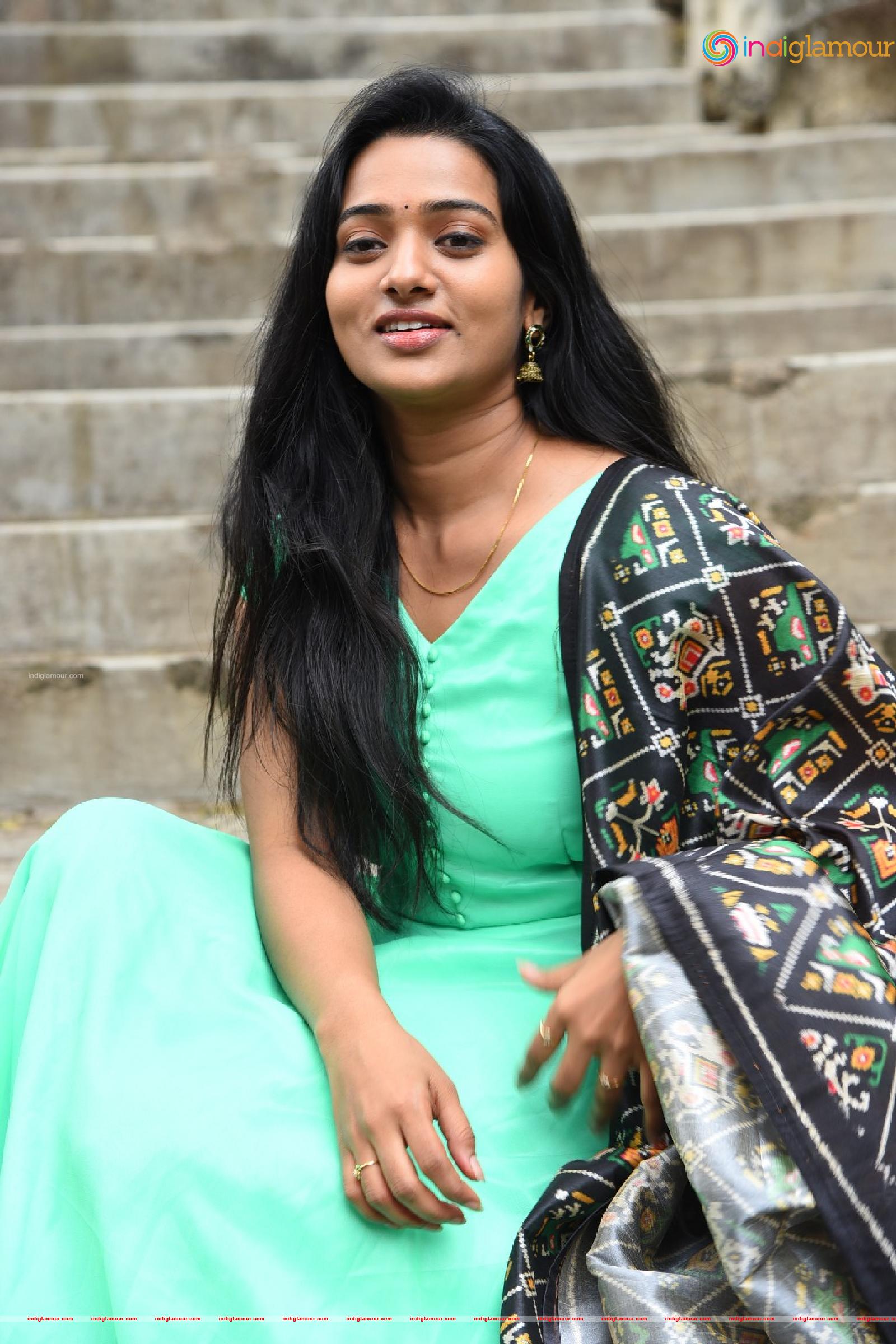 Rekha Nirosha Actress hd photo