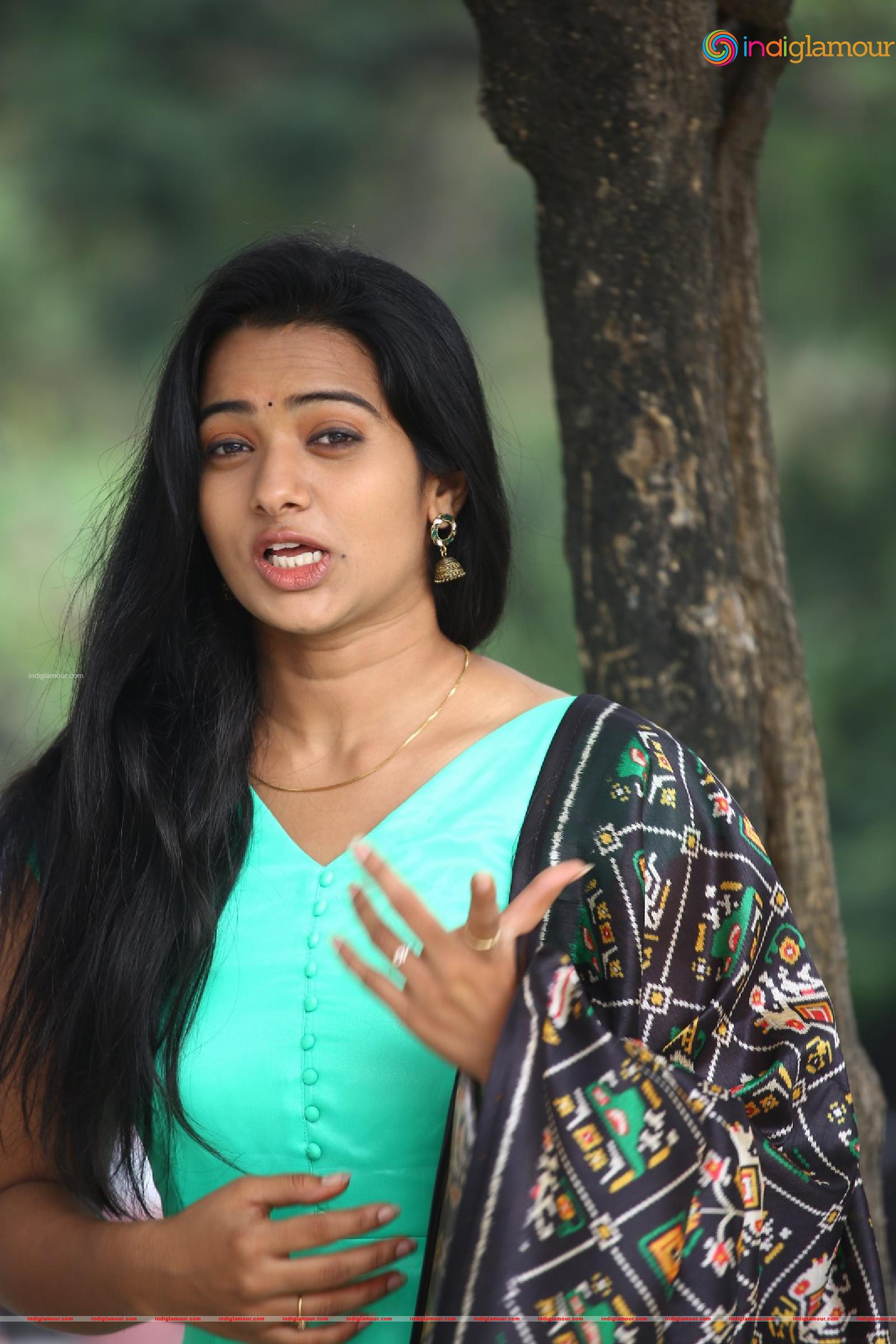 Rekha Nirosha Actress hd photo