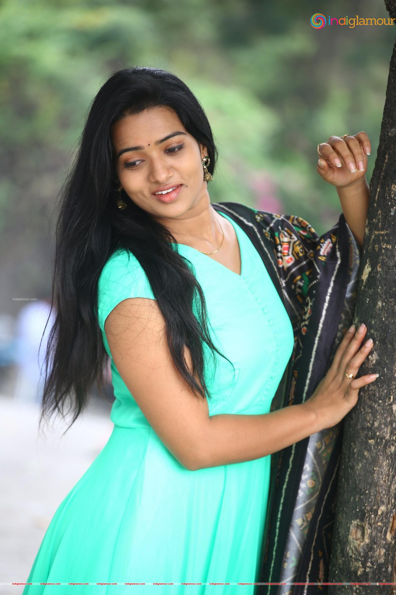 Rekha Nirosha Actress hd photo