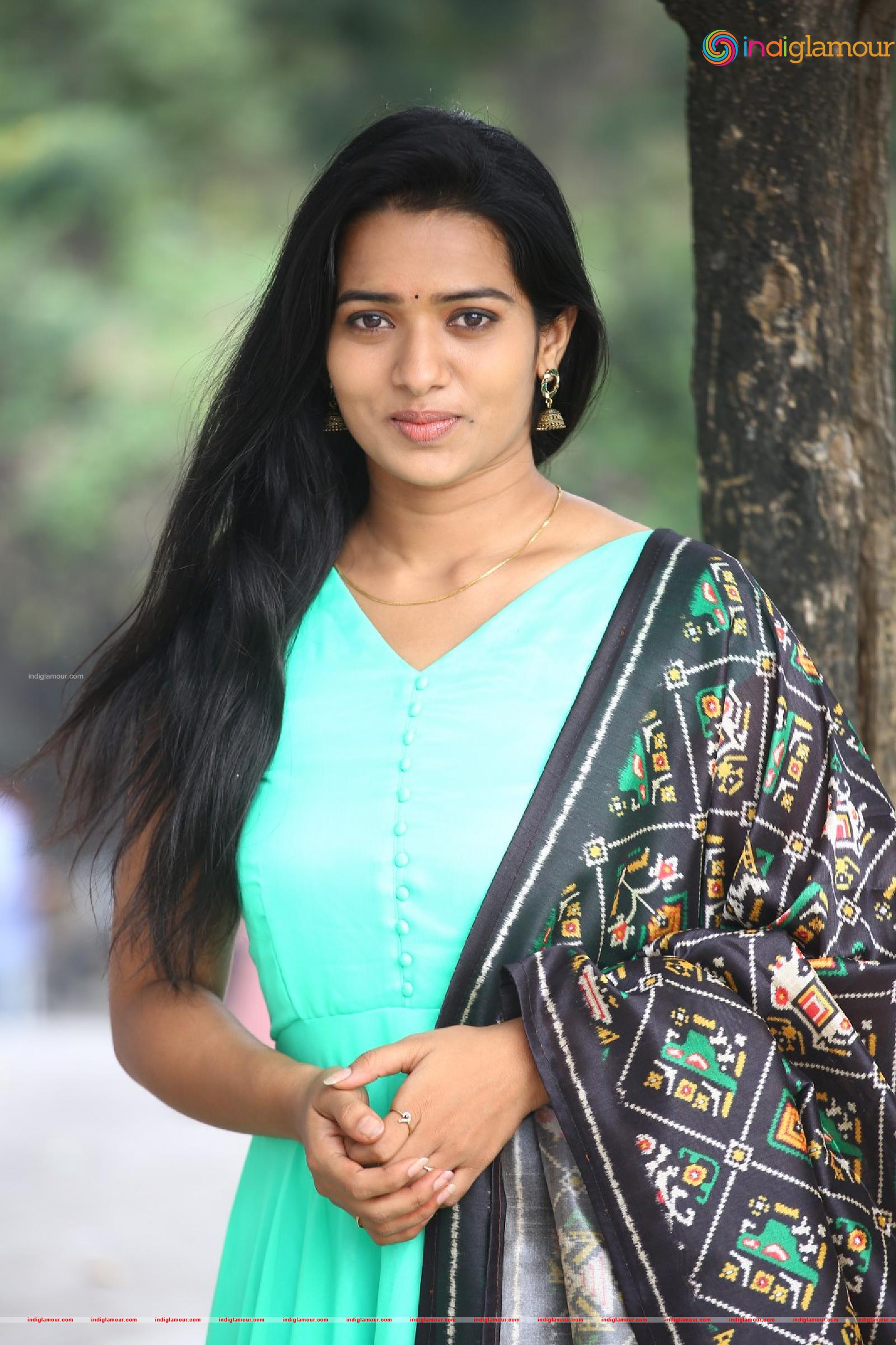 Rekha Nirosha Actress hd photo