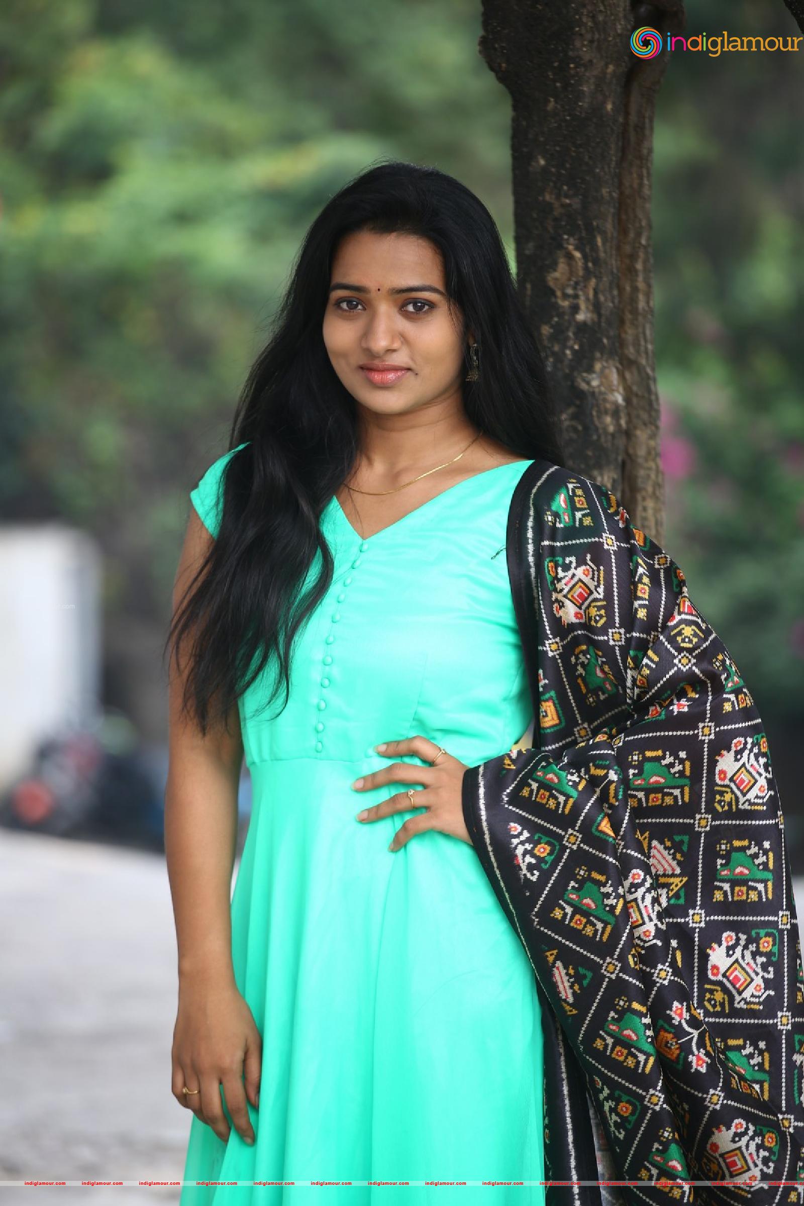 Rekha Nirosha Actress hd photo
