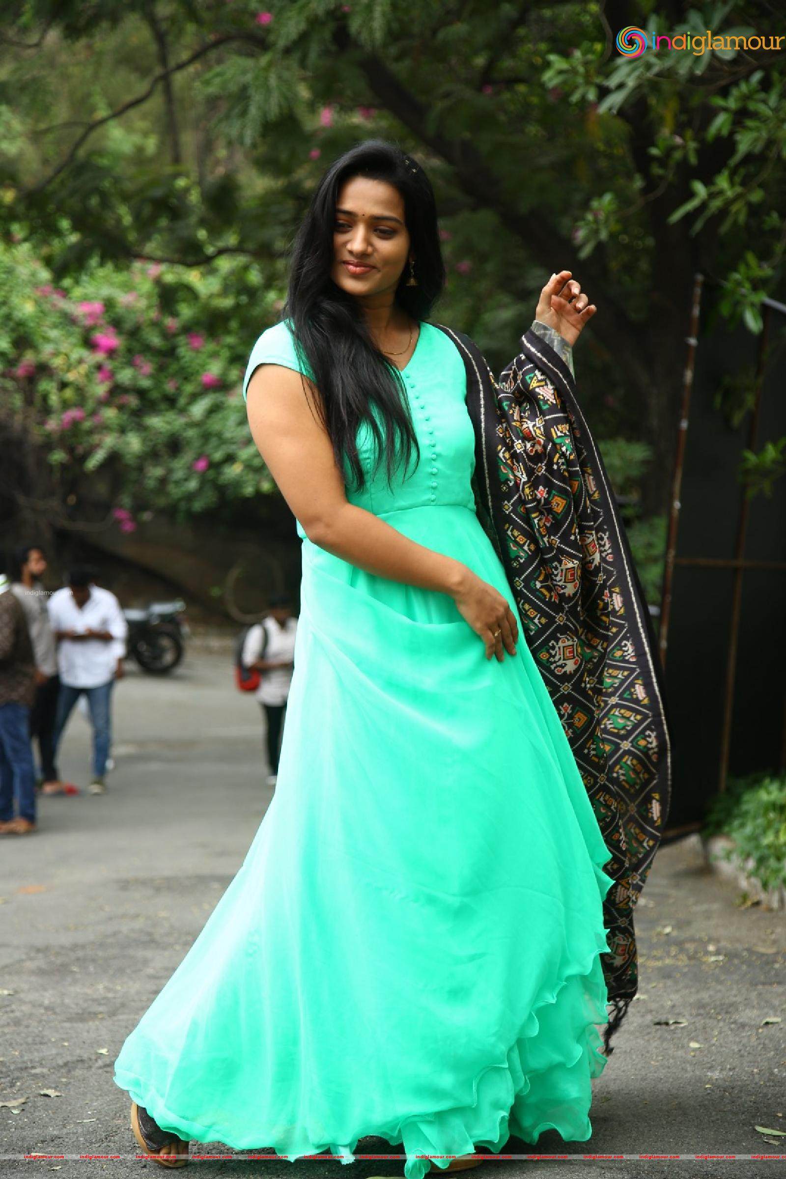 Rekha Nirosha Actress hd photo