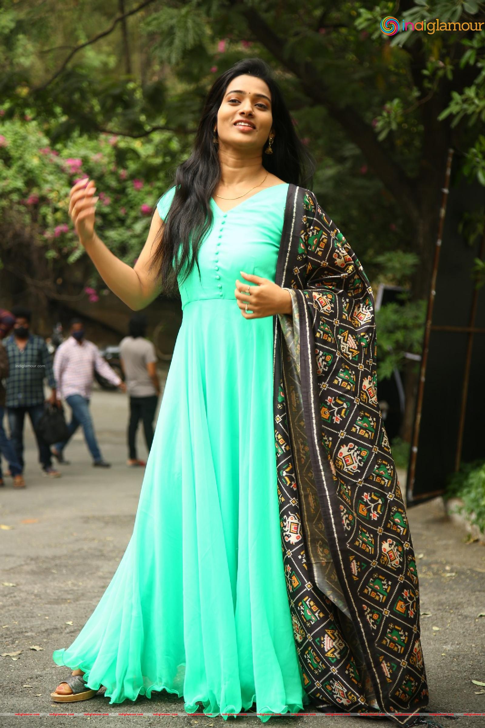 Rekha Nirosha Actress hd photo
