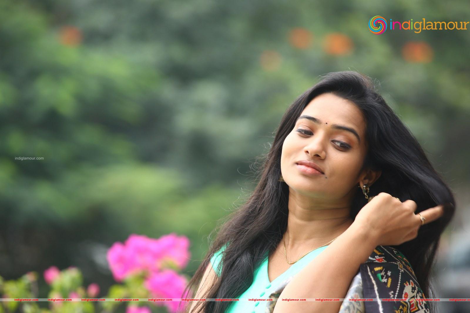 Rekha Nirosha Actress hd photo