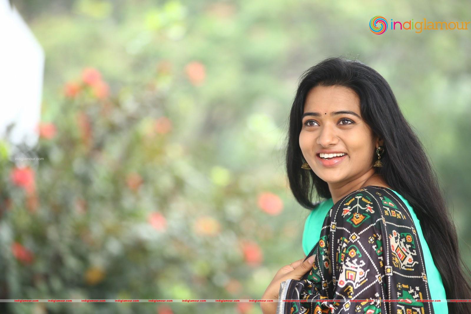 Rekha Nirosha Actress hd photo