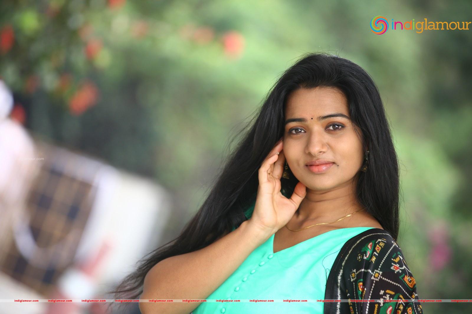 Rekha Nirosha Actress hd photo