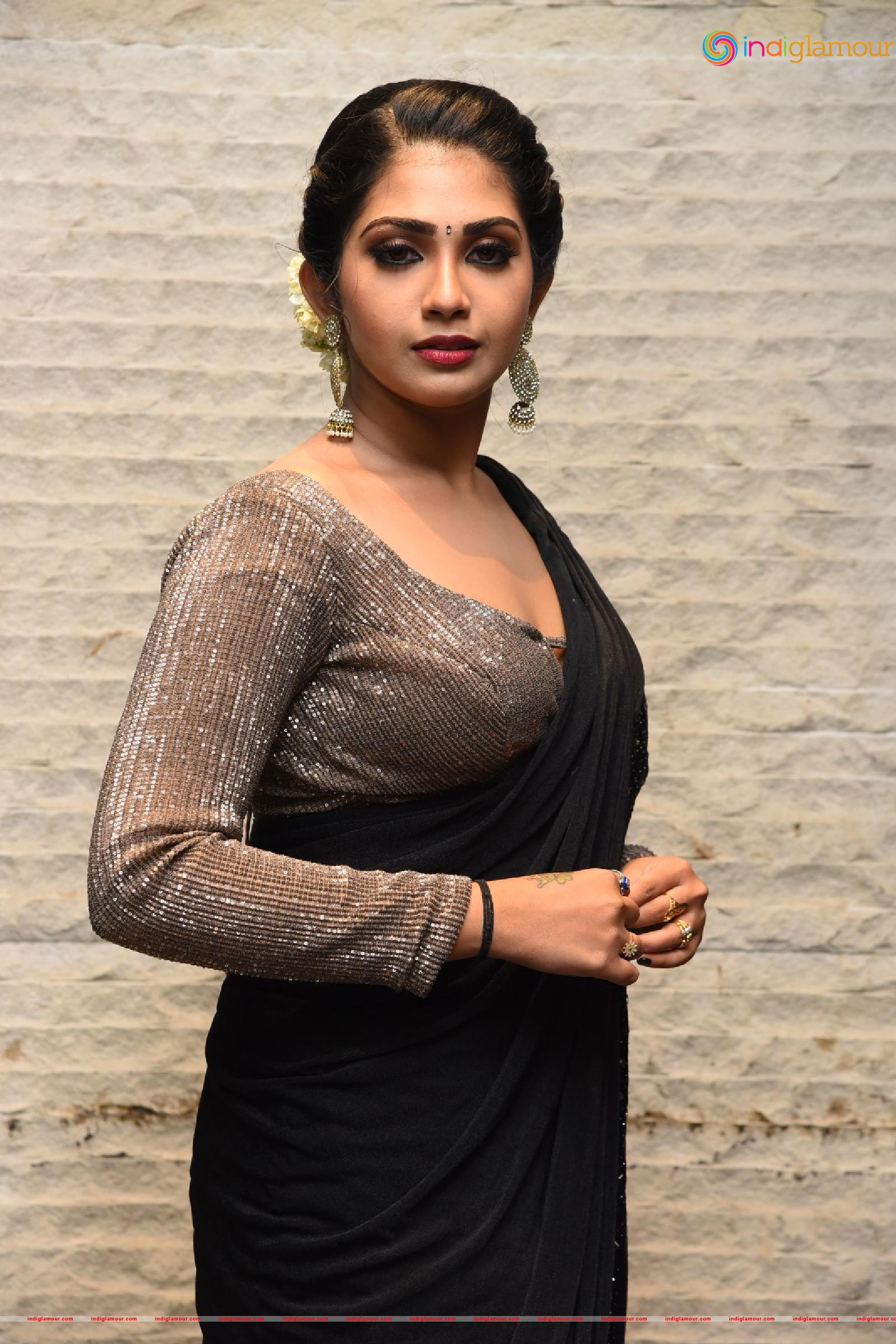 Varsha Viswanath Actress hd photo