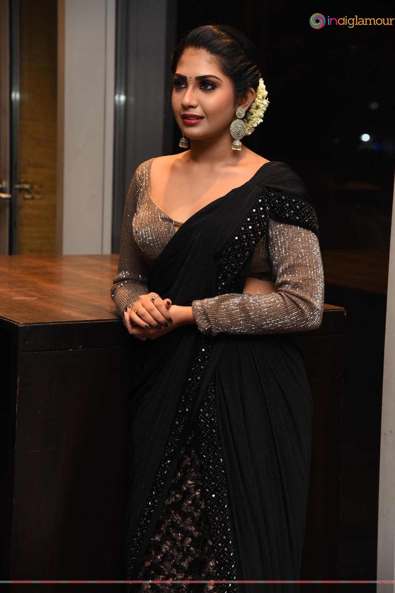 Varsha Viswanath Actress hd photo