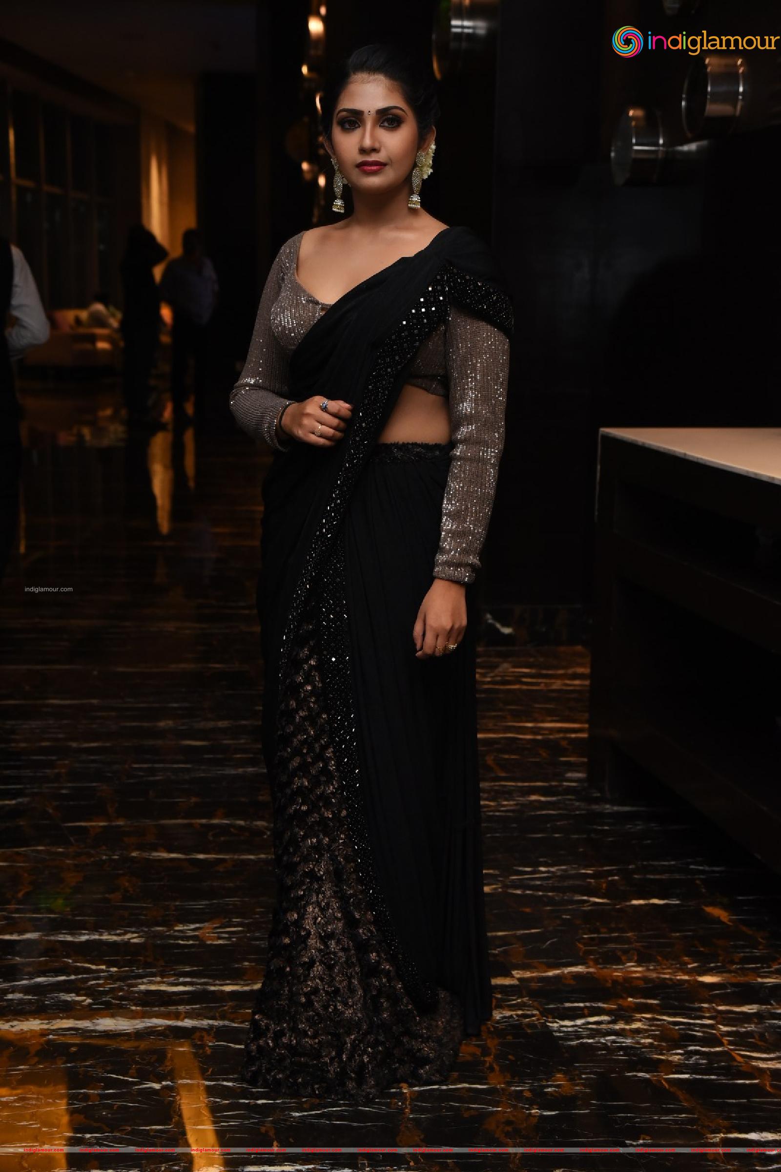 Varsha Viswanath Actress hd photo