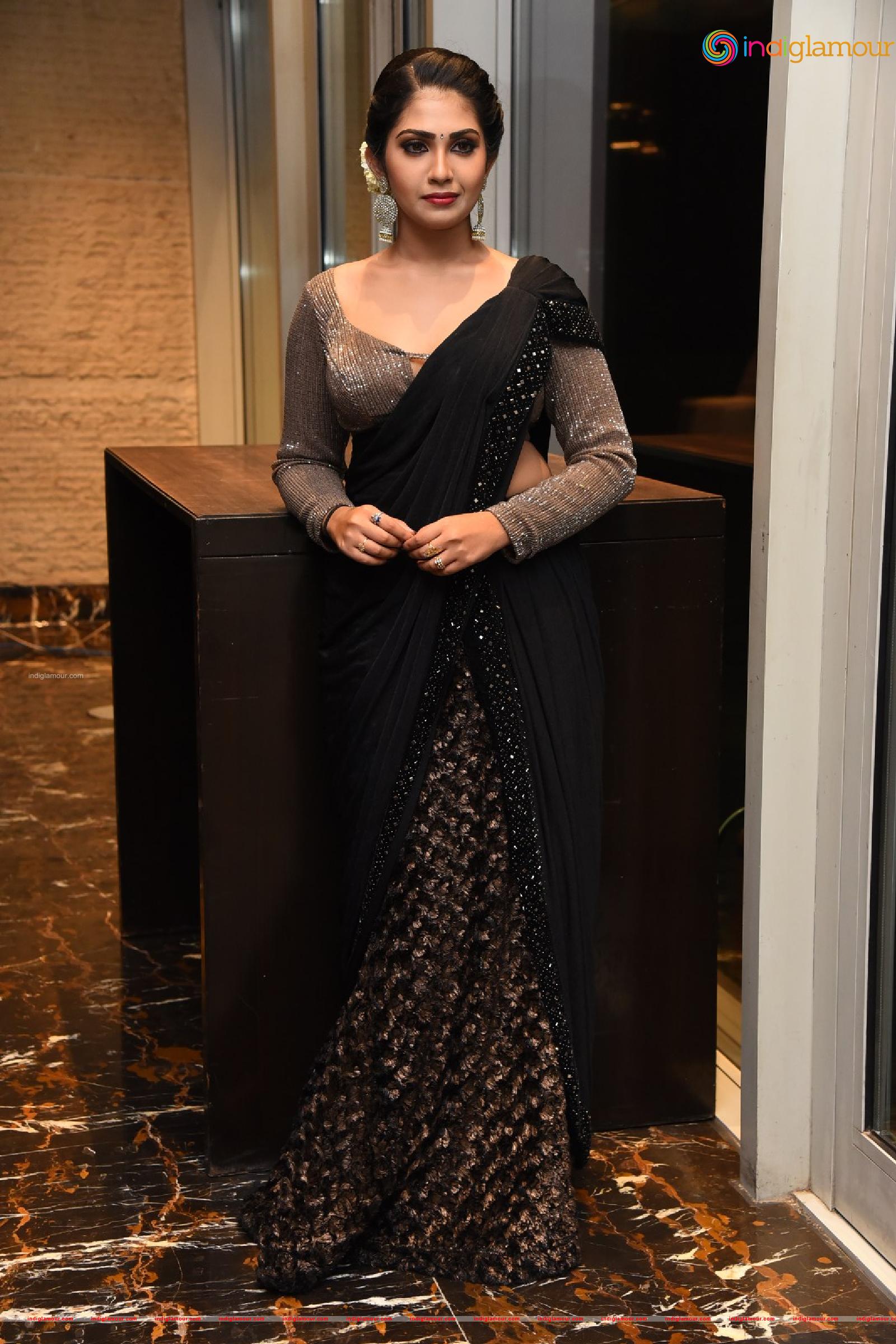 Varsha Viswanath Actress hd photo