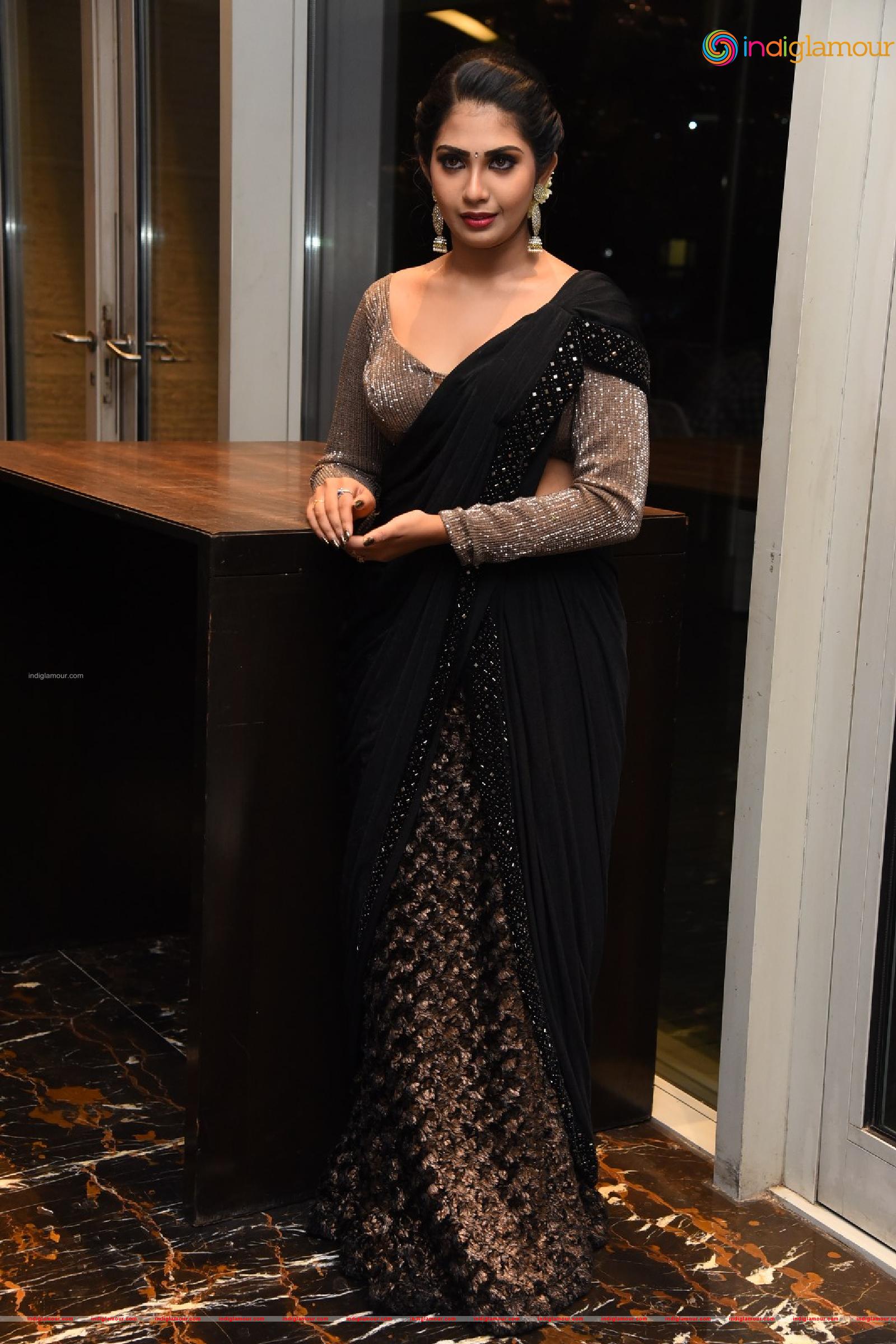 Varsha Viswanath Actress hd photo