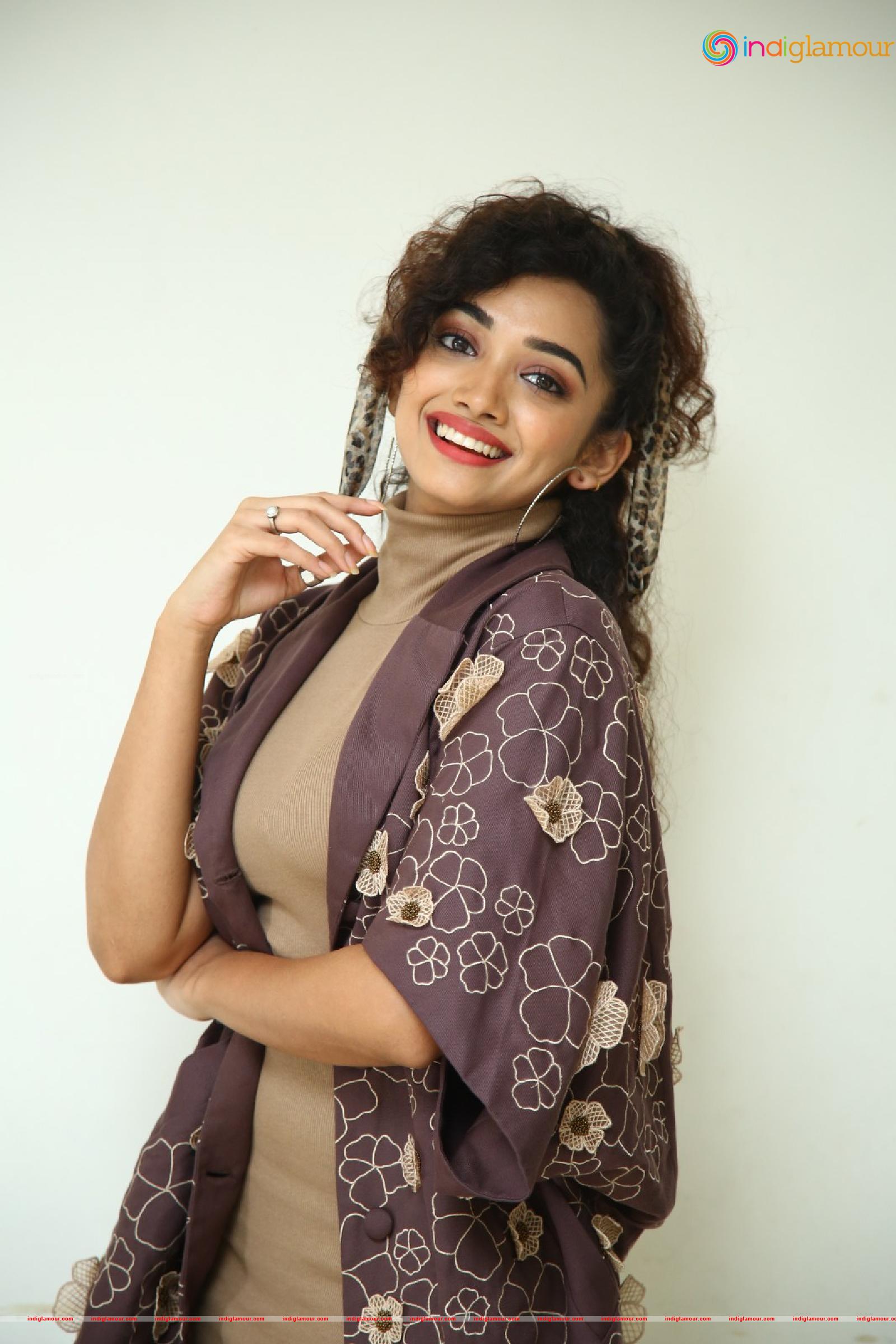 Saanve Megghana Actress hd photo