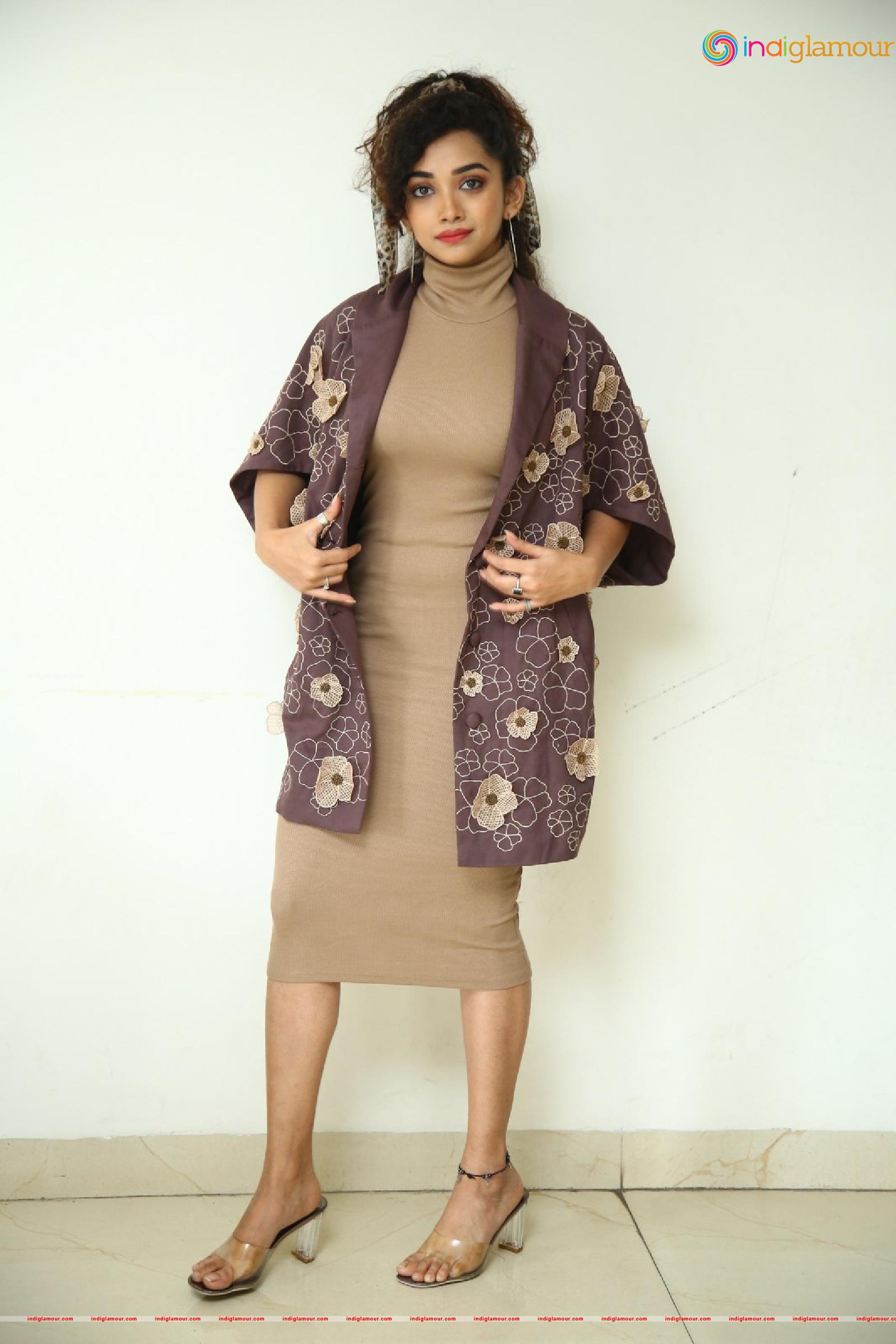 Saanve Megghana Actress hd photo