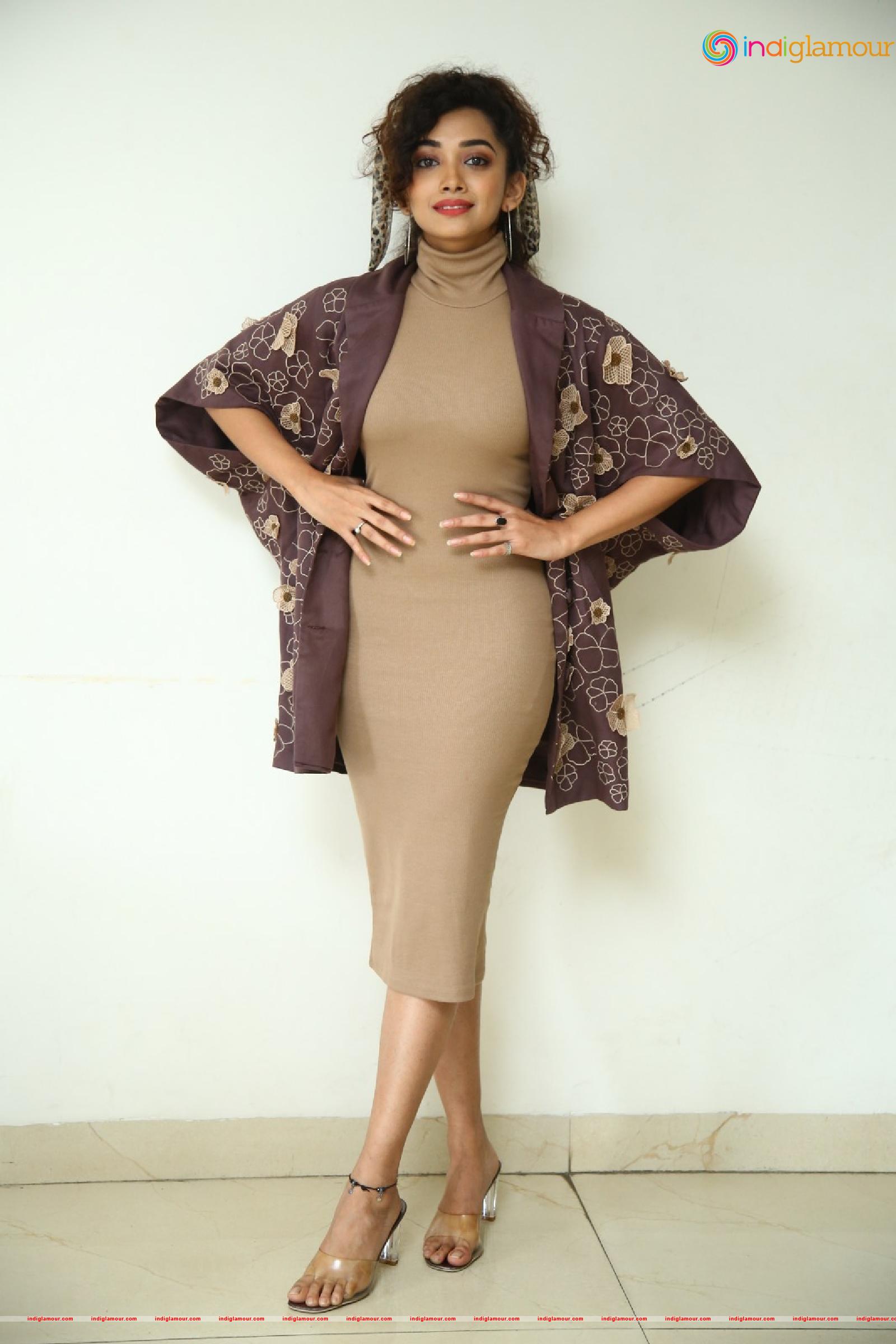 Saanve Megghana Actress hd photo