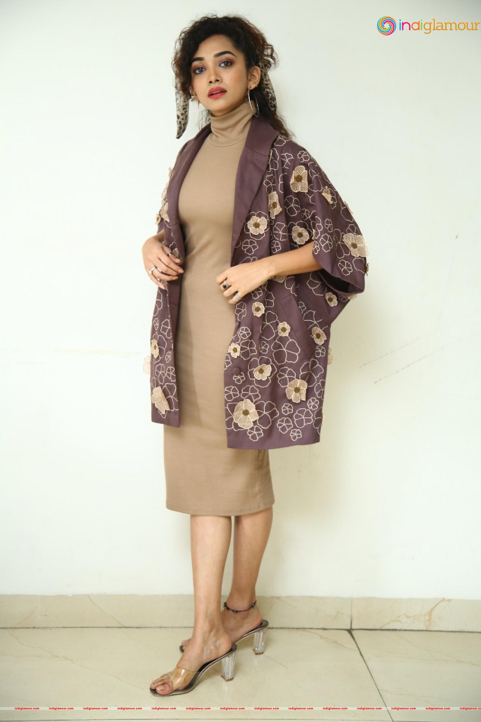 Saanve Megghana Actress hd photo