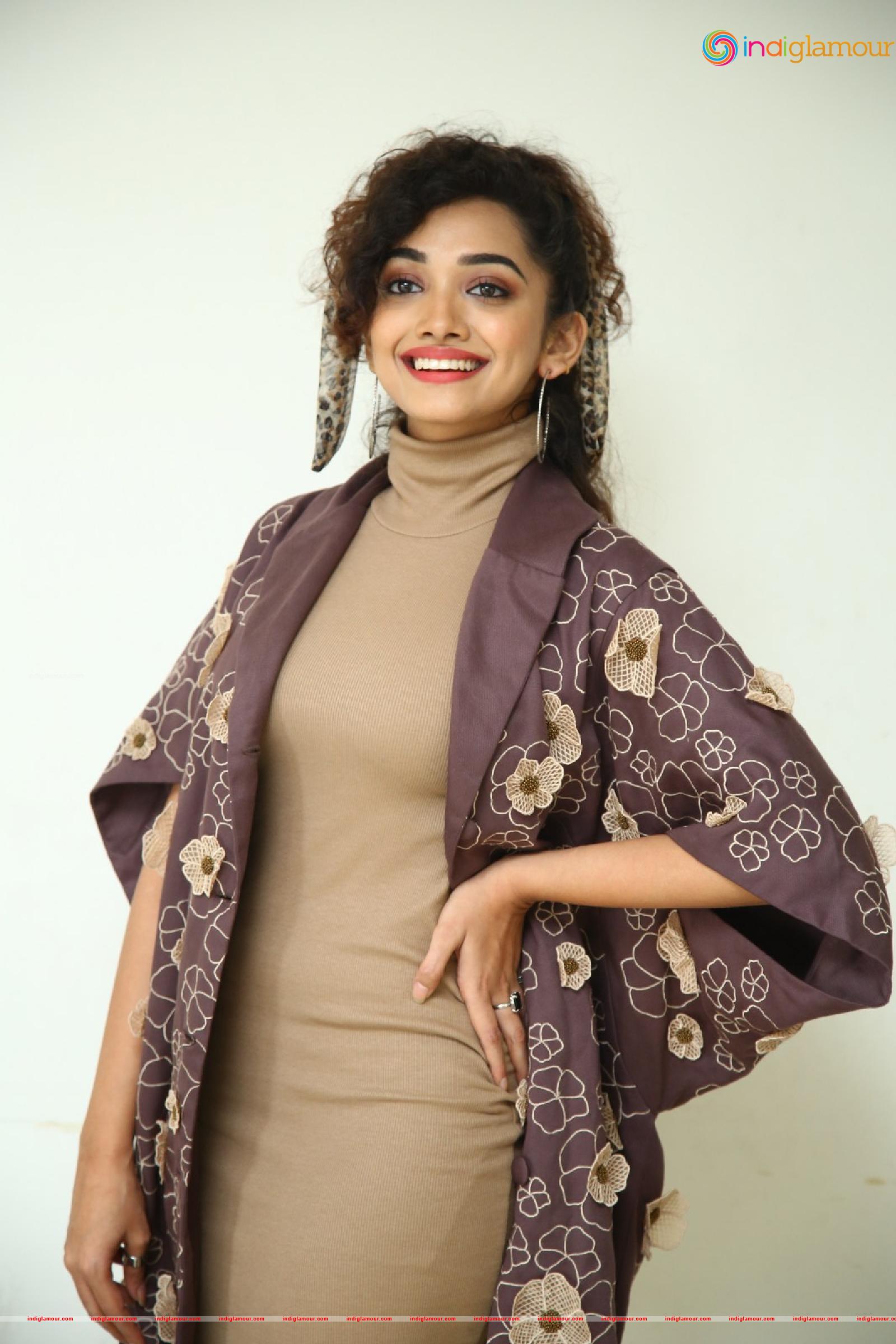 Saanve Megghana Actress hd photo