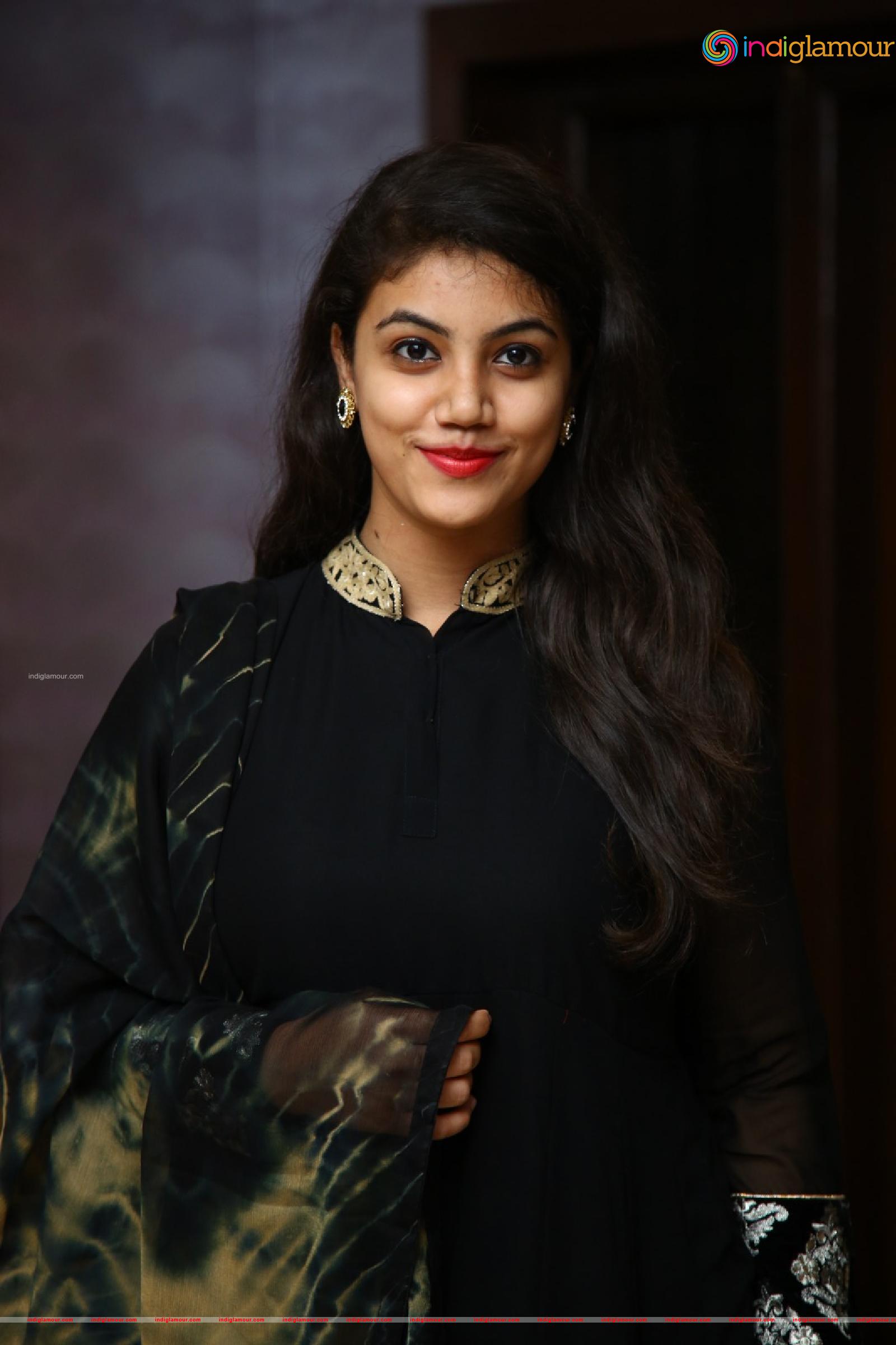 Aqsa Khan Actress hd photo
