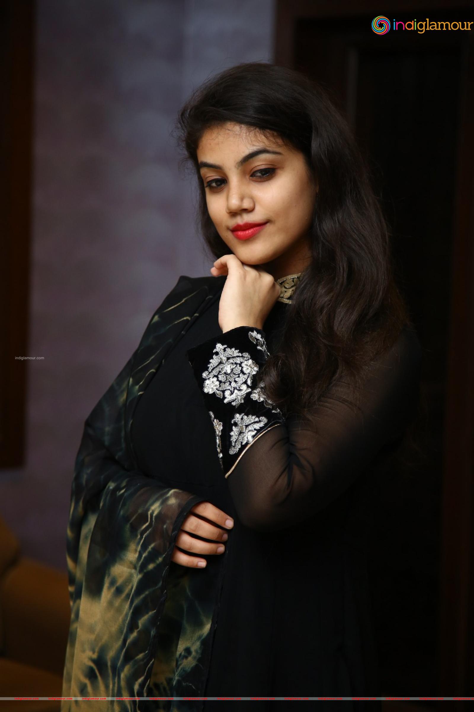 Aqsa Khan Actress hd photo