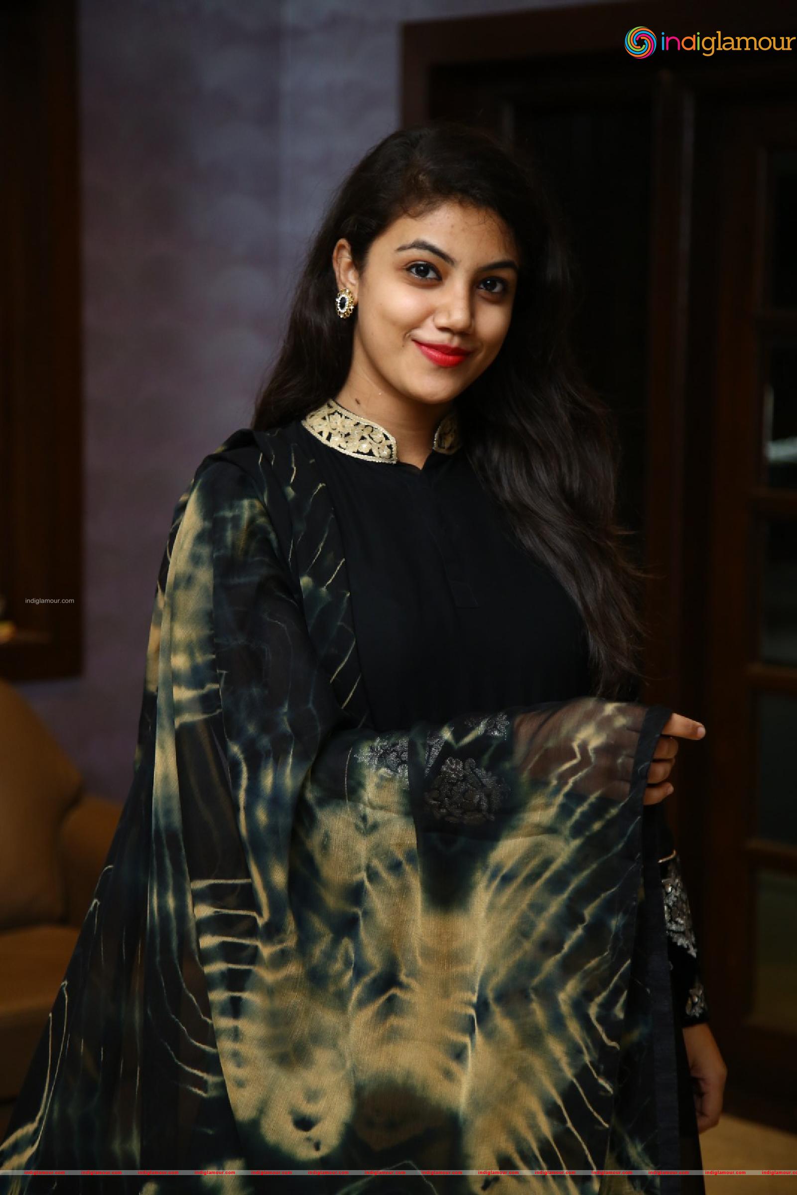 Aqsa Khan Actress hd photo