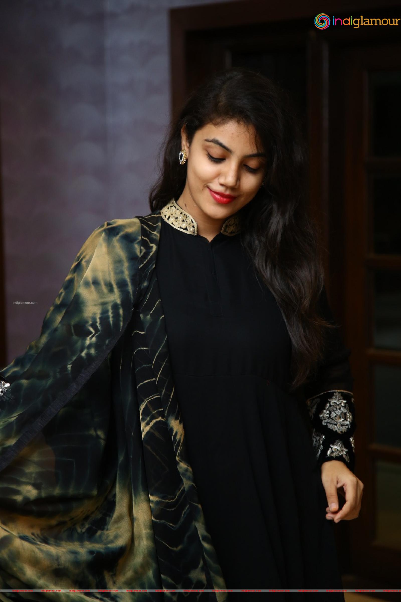Aqsa Khan Actress hd photo