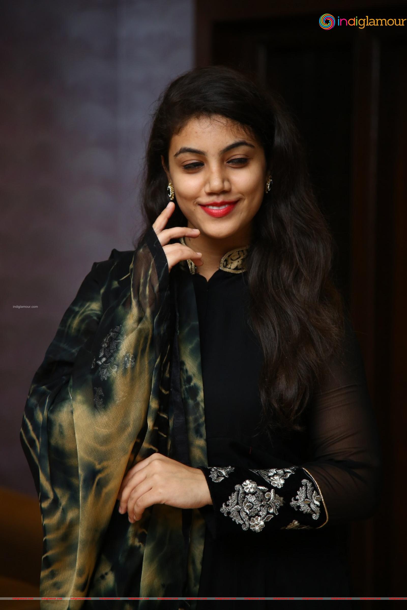 Aqsa Khan Actress hd photo