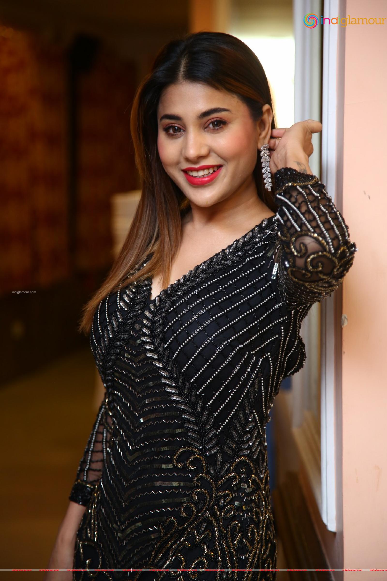 Hamida Actress hd photo