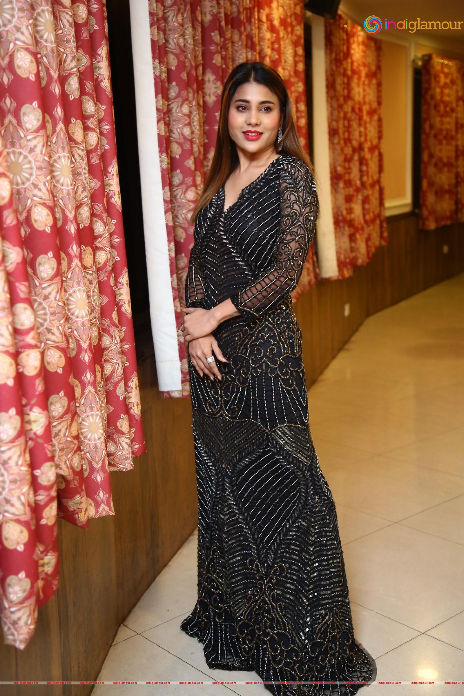 Hamida Actress hd photo