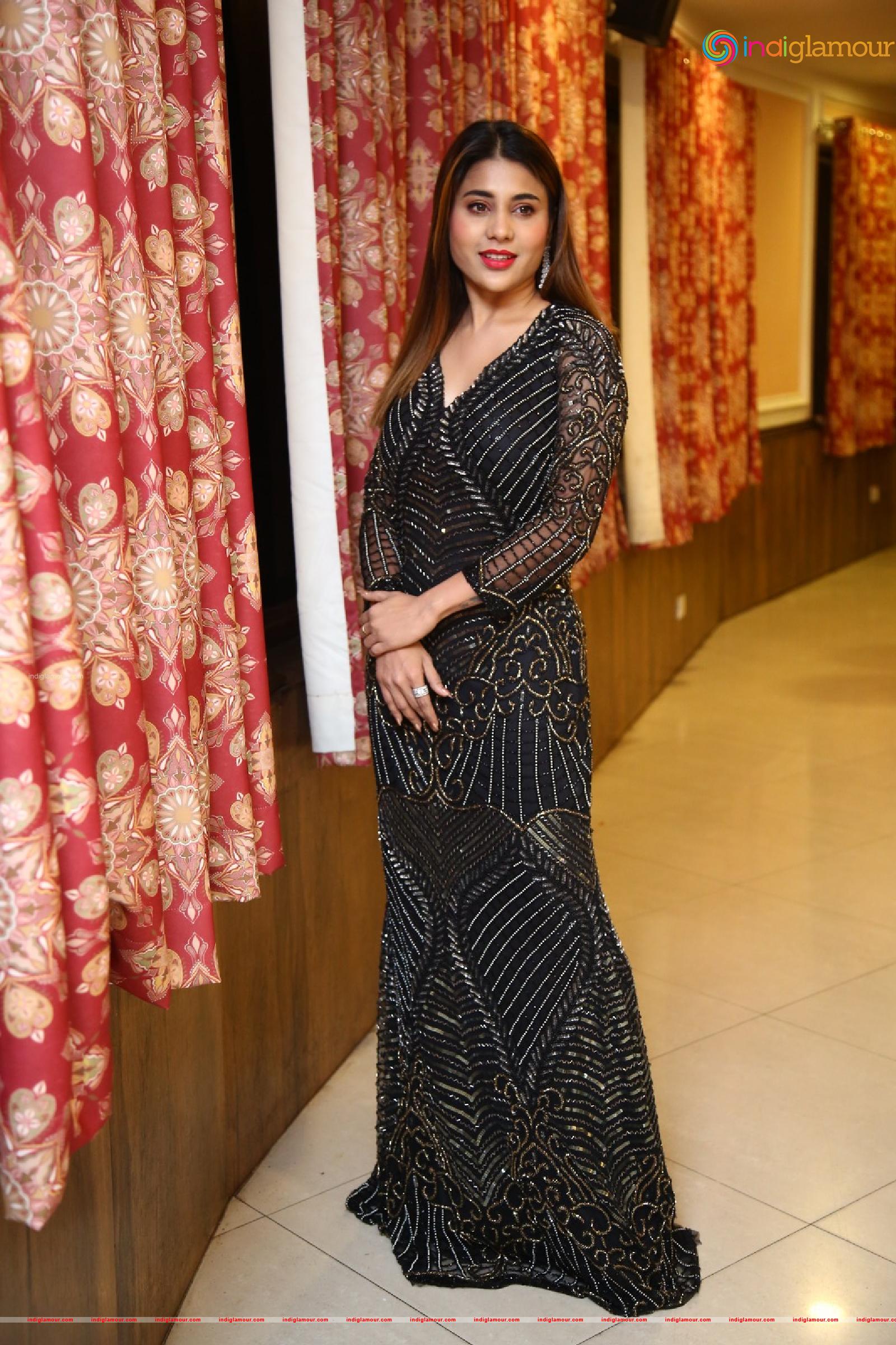 Hamida Actress hd photo